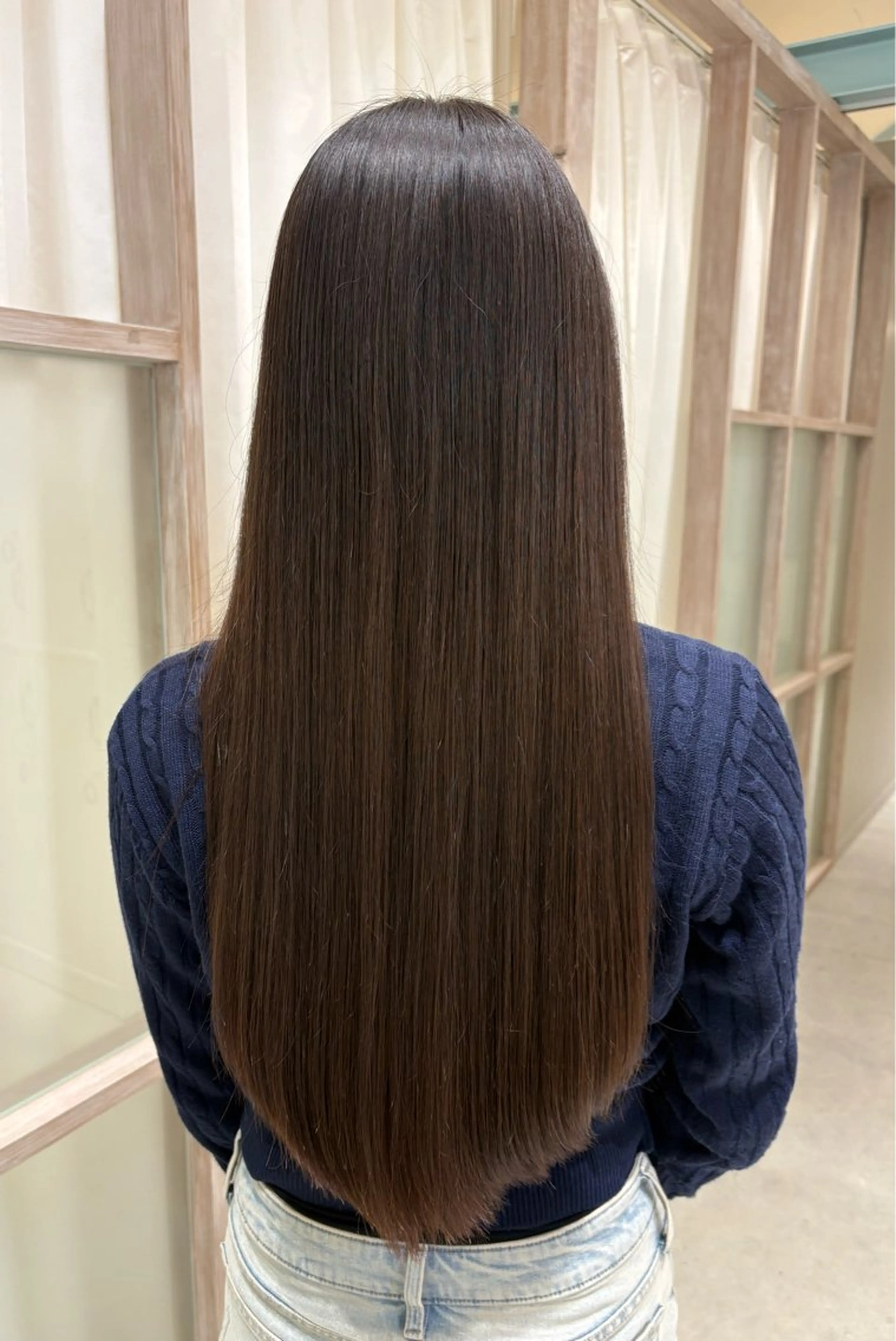 ロング 加藤 風花のヘアスタイル