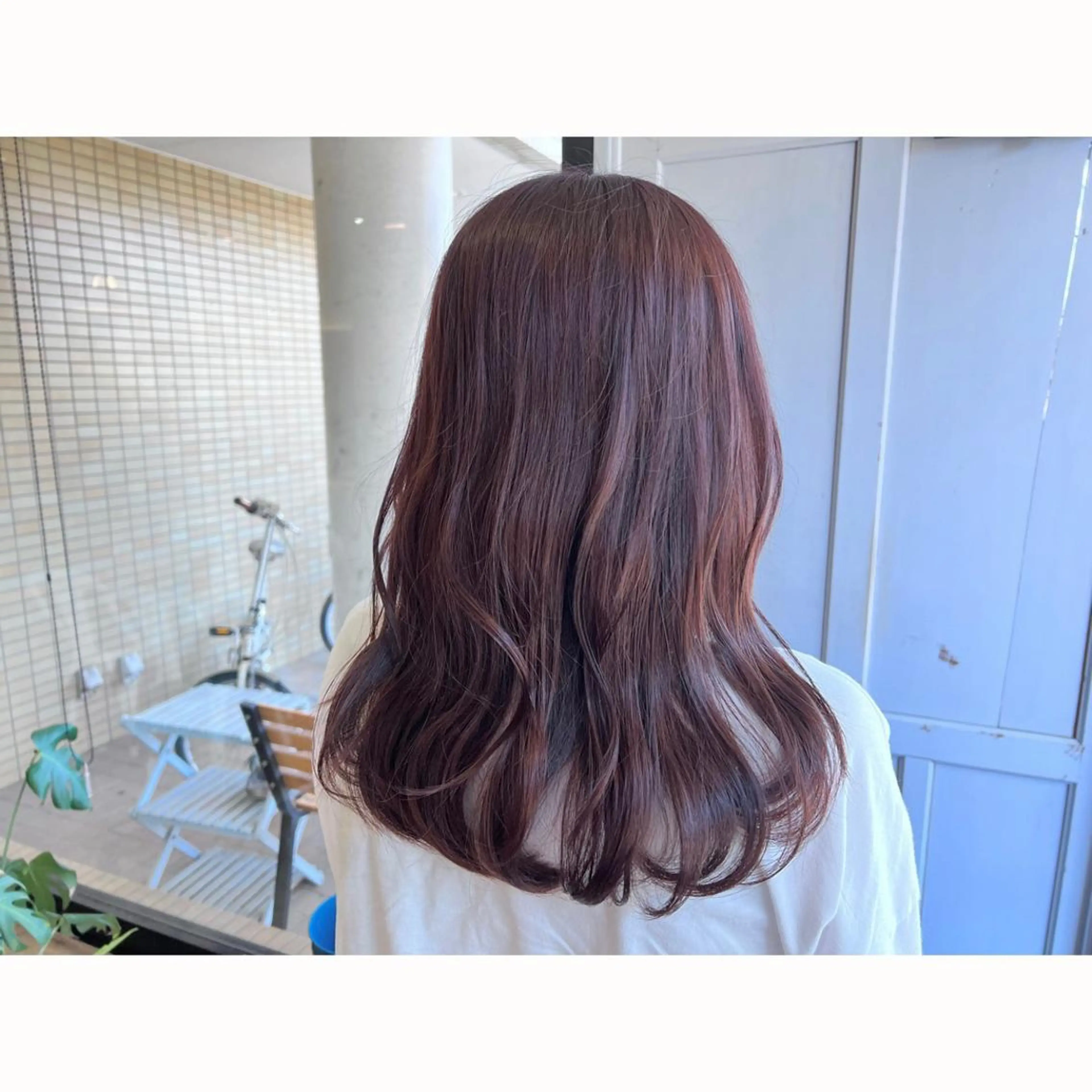 ロング カラー ラベンダーカラー ツキダテ ユイのヘアスタイル