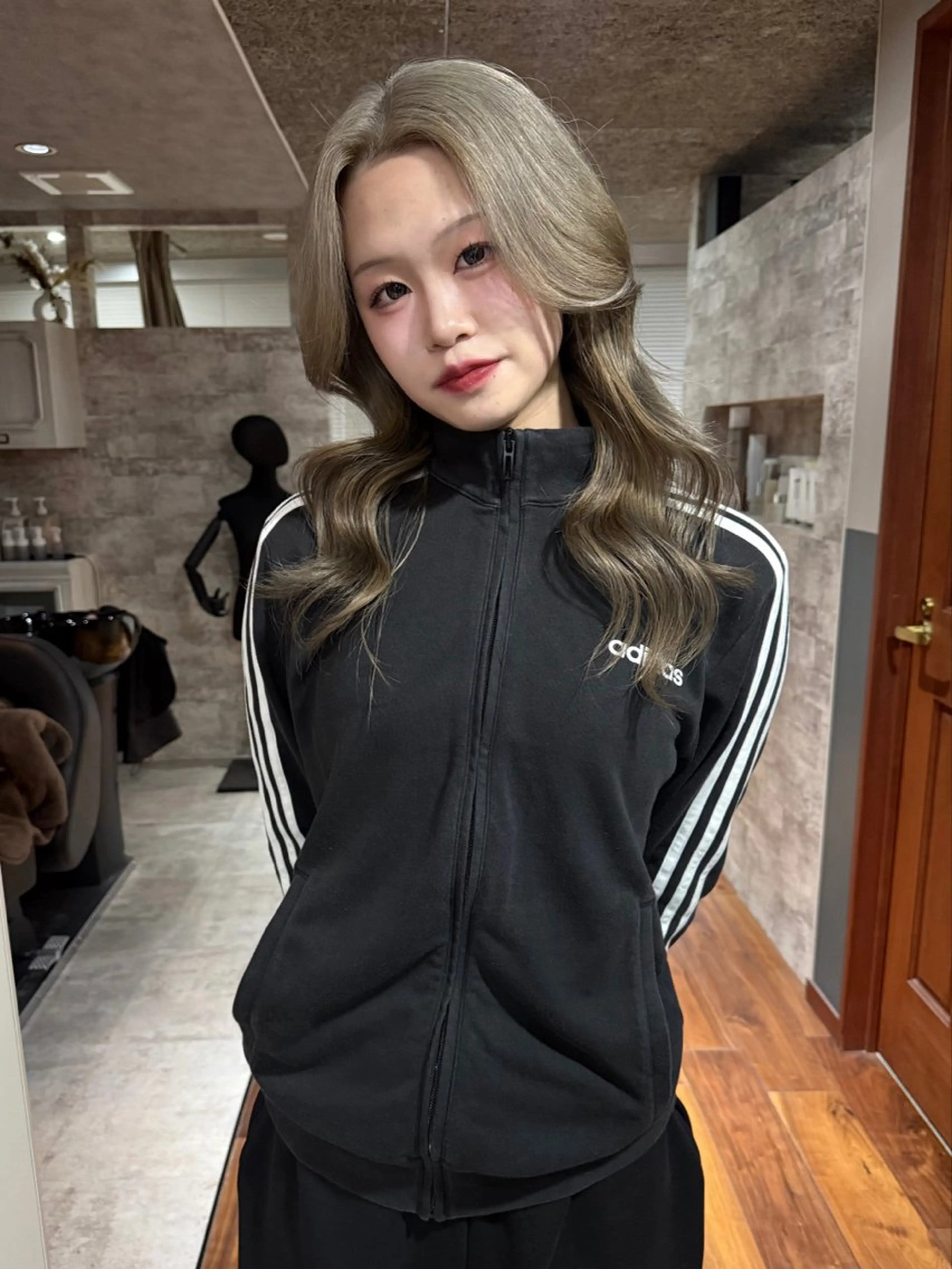 ミディアム カラー 似合わせカット カット ヘアカラー トリートメント mai / linoah˚✧のヘアスタイル