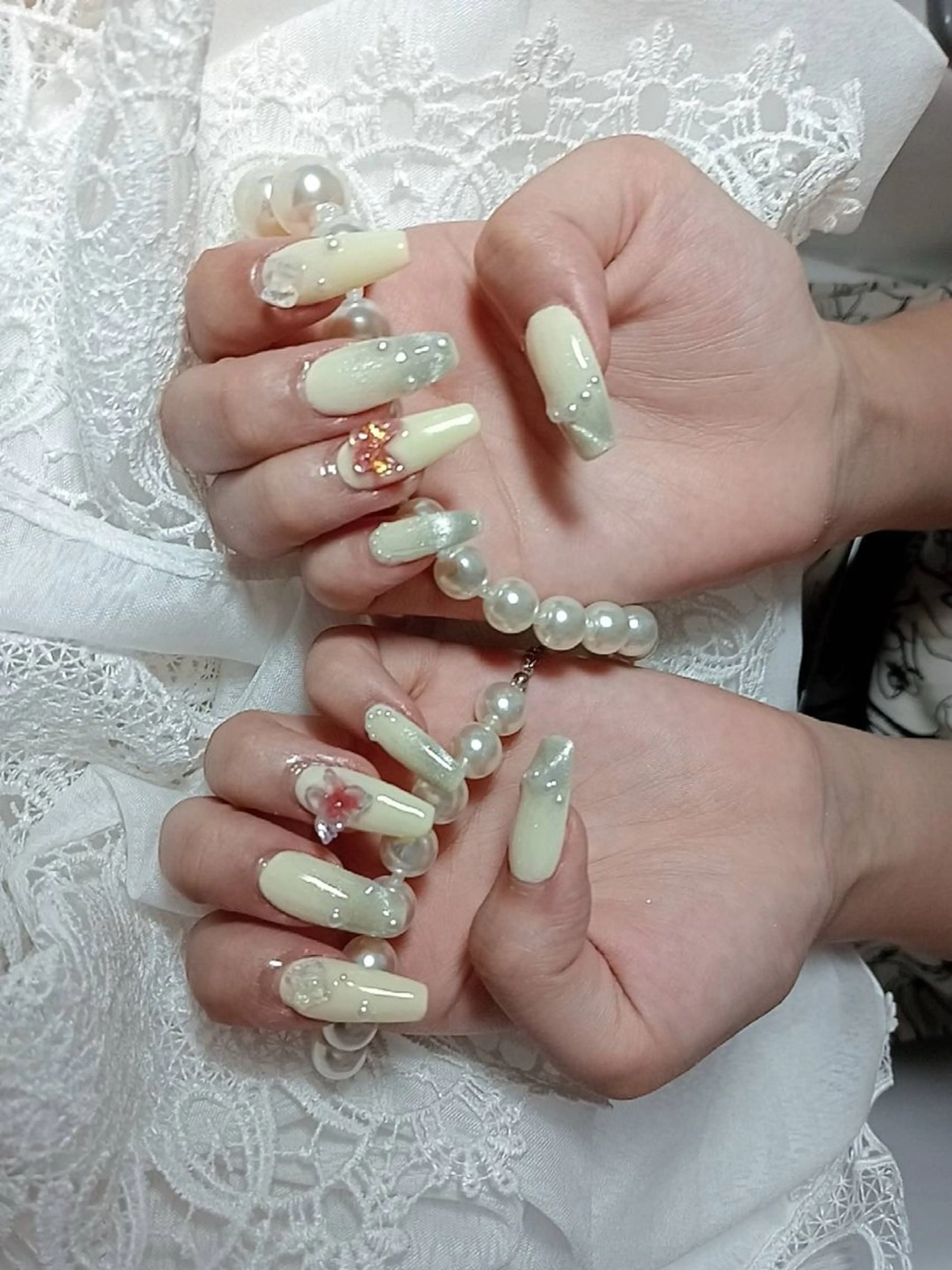 セミロング Hanaai Salon新宿店のネイルデザイン