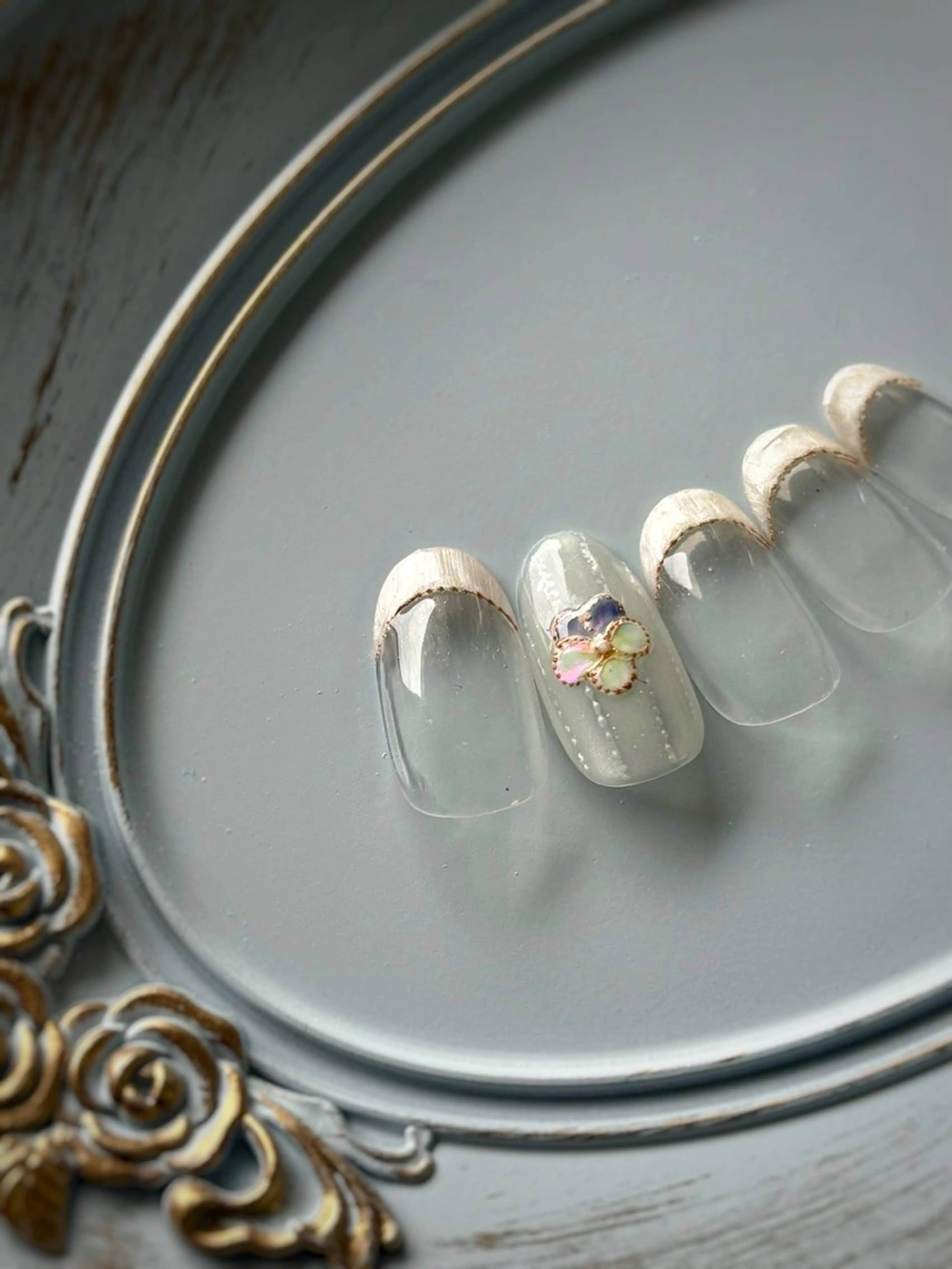 ネイル ハンドネイル FIORITURA Maikoのネイルデザイン