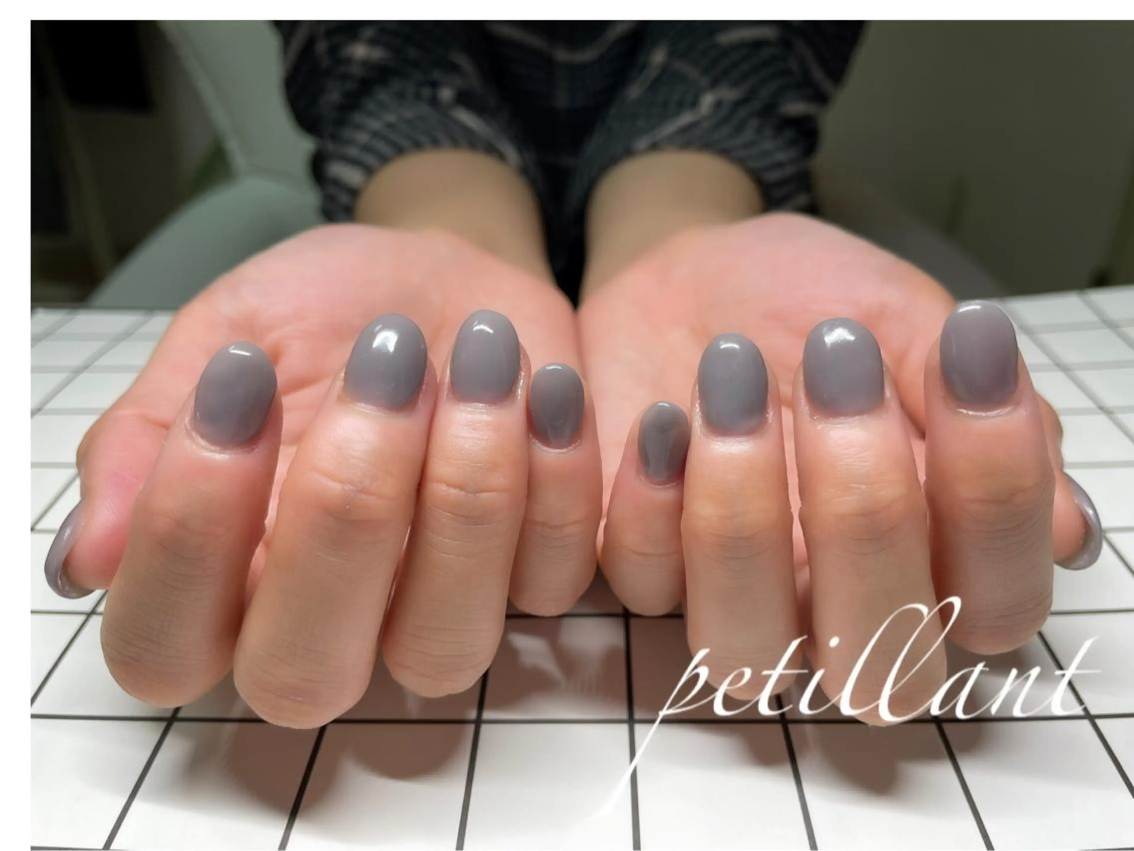 ネイル ワンカラーネイル ハンドネイル ハンドケア nail salon petillantのネイルデザイン