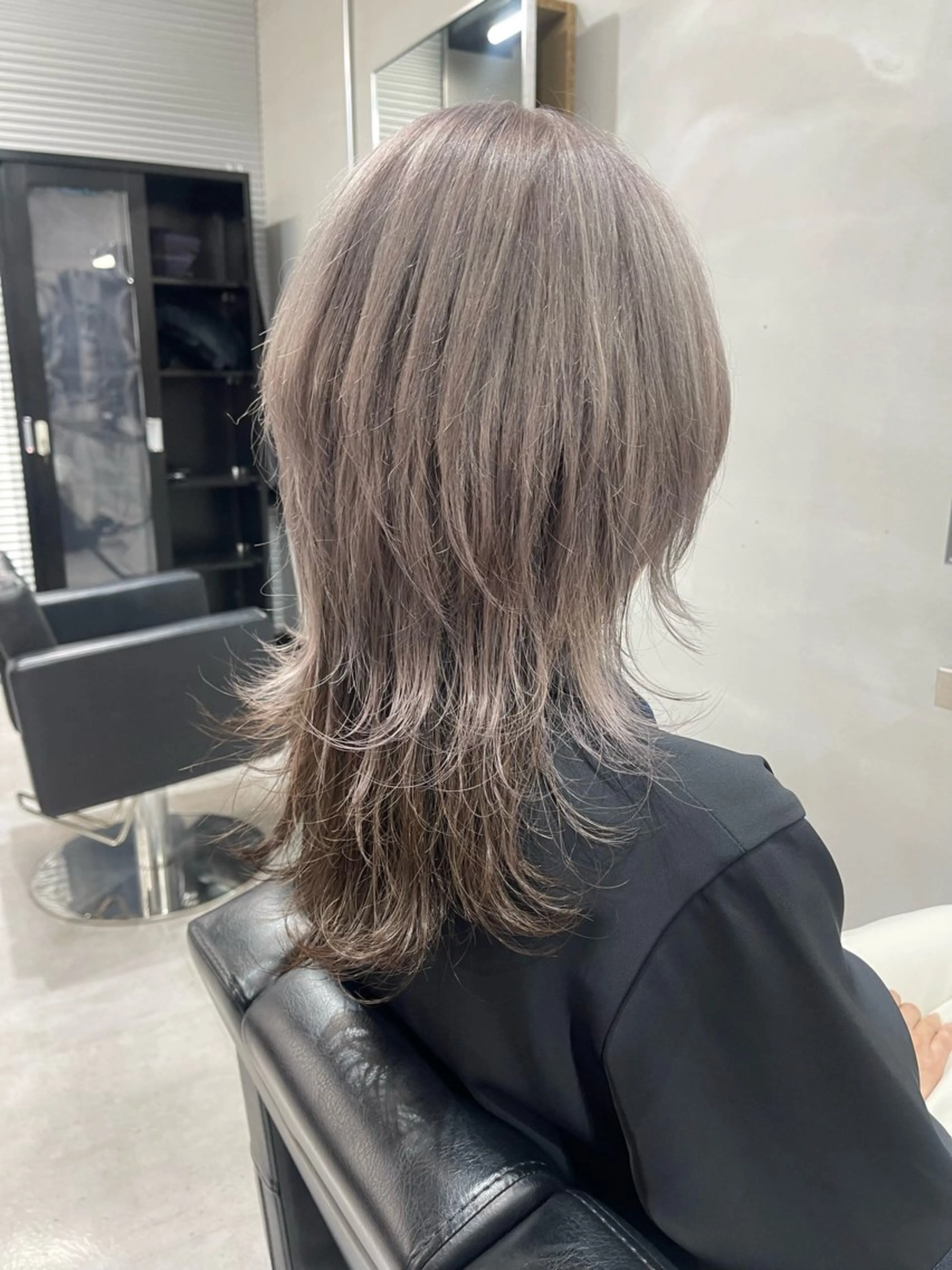 セミロング ウルフカット カット ヘアカラー 柏 ウルフ/レイヤー 田中佐和🐺のヘアスタイル