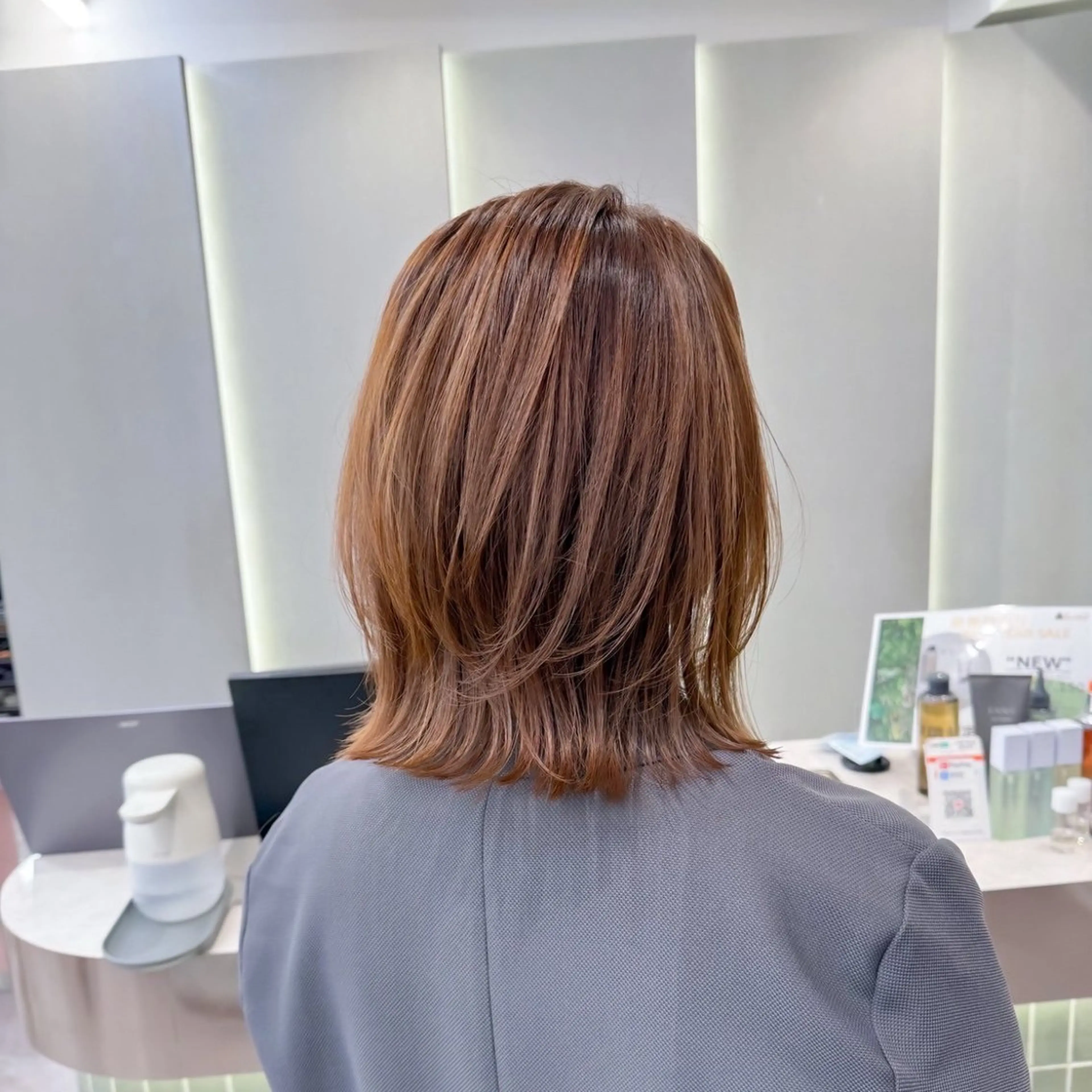 ミディアム カラー 矯正/艶髪/レイヤー /ボブ/桒山航季のヘアスタイル