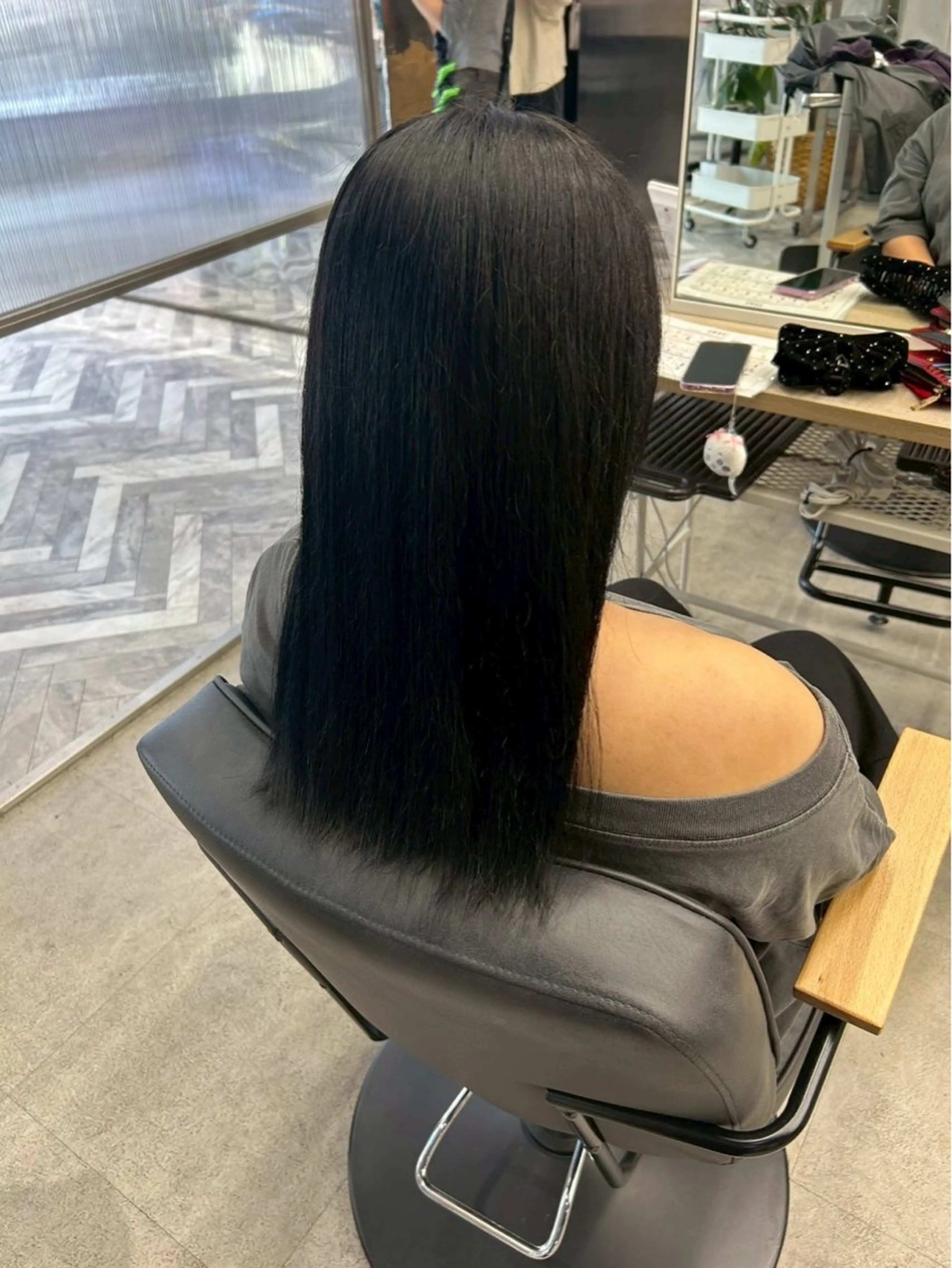 ロング カラー ヘアカラー トリートメント himari💜 ハイトーンカラーのヘアスタイル