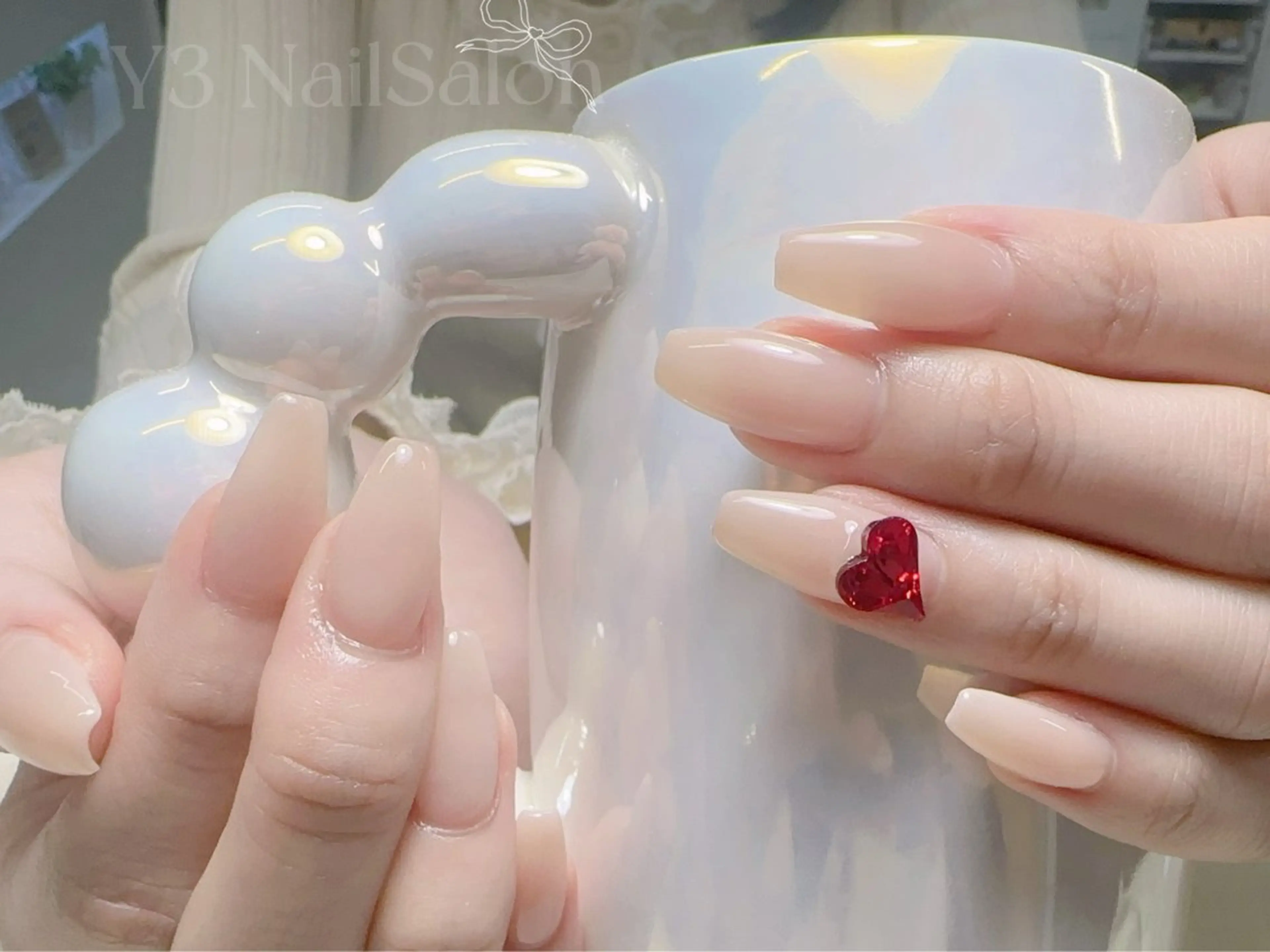 ネイル ワンカラーネイル シンプルネイル ハンドネイル Y3 NailSalonのネイルデザイン