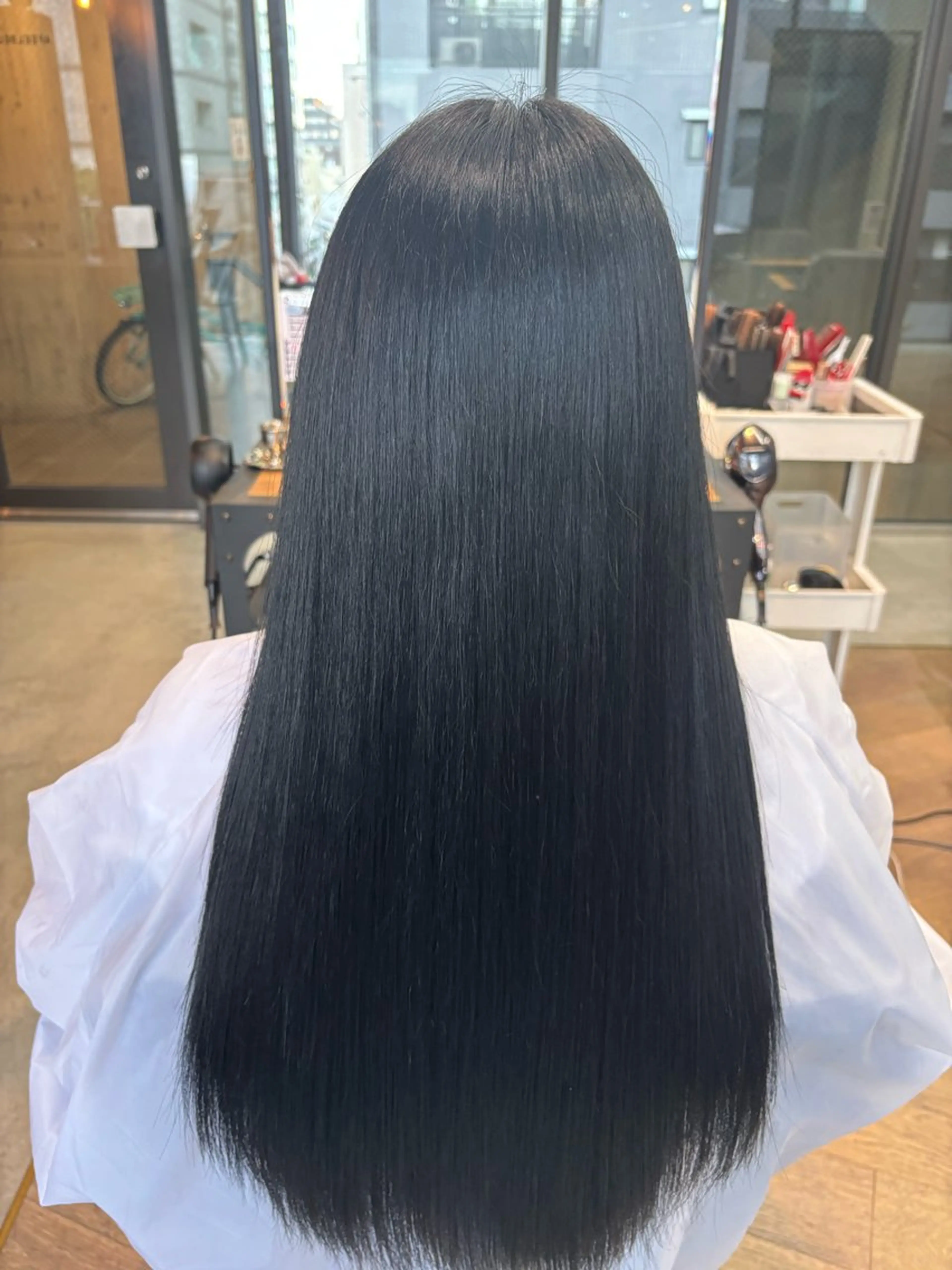 ロング 西岡 乙花のヘアスタイル