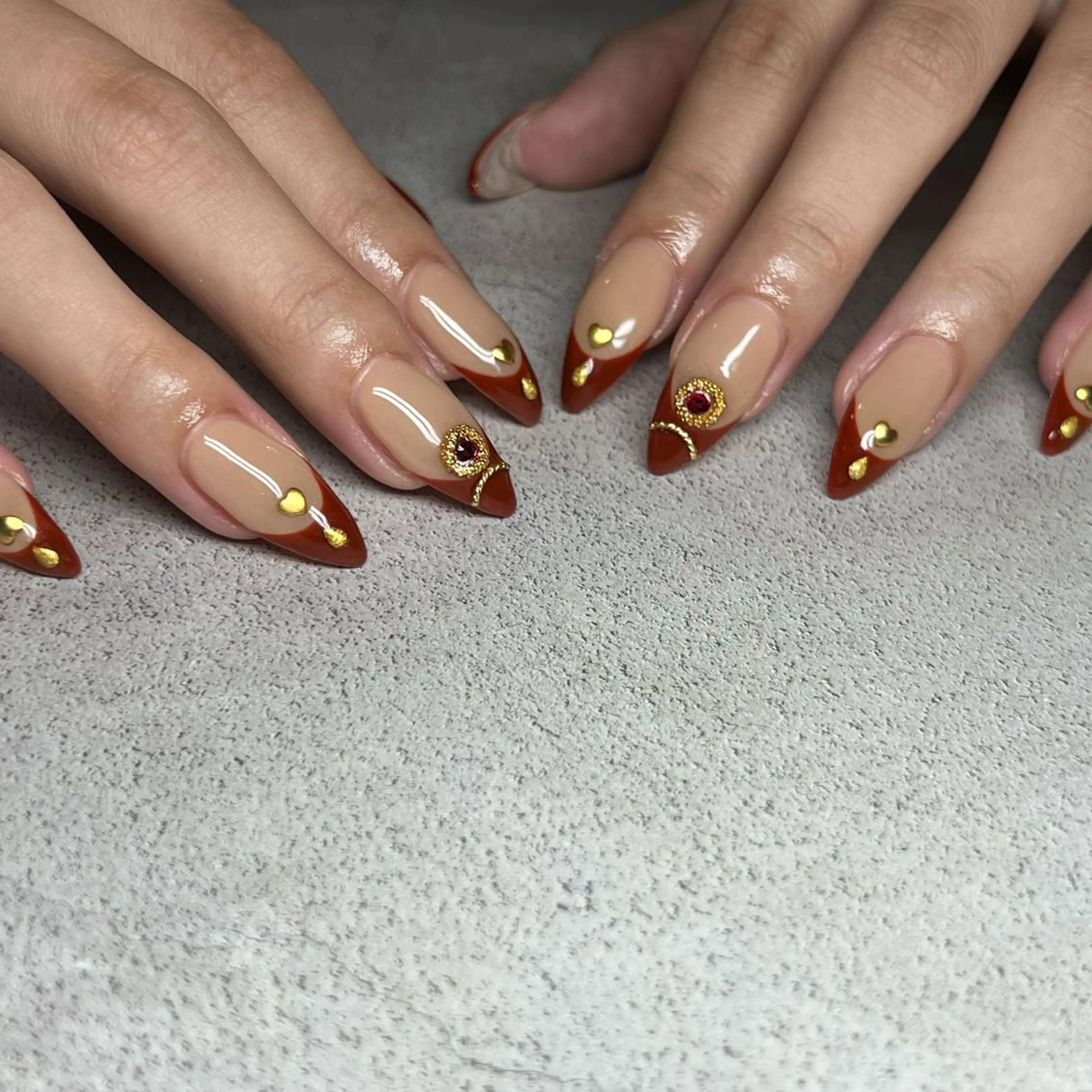 ネイル フレンチネイル ハンドネイル 𝐫𝐚𝐢 𝐧𝐚𝐢𝐥のネイルデザイン