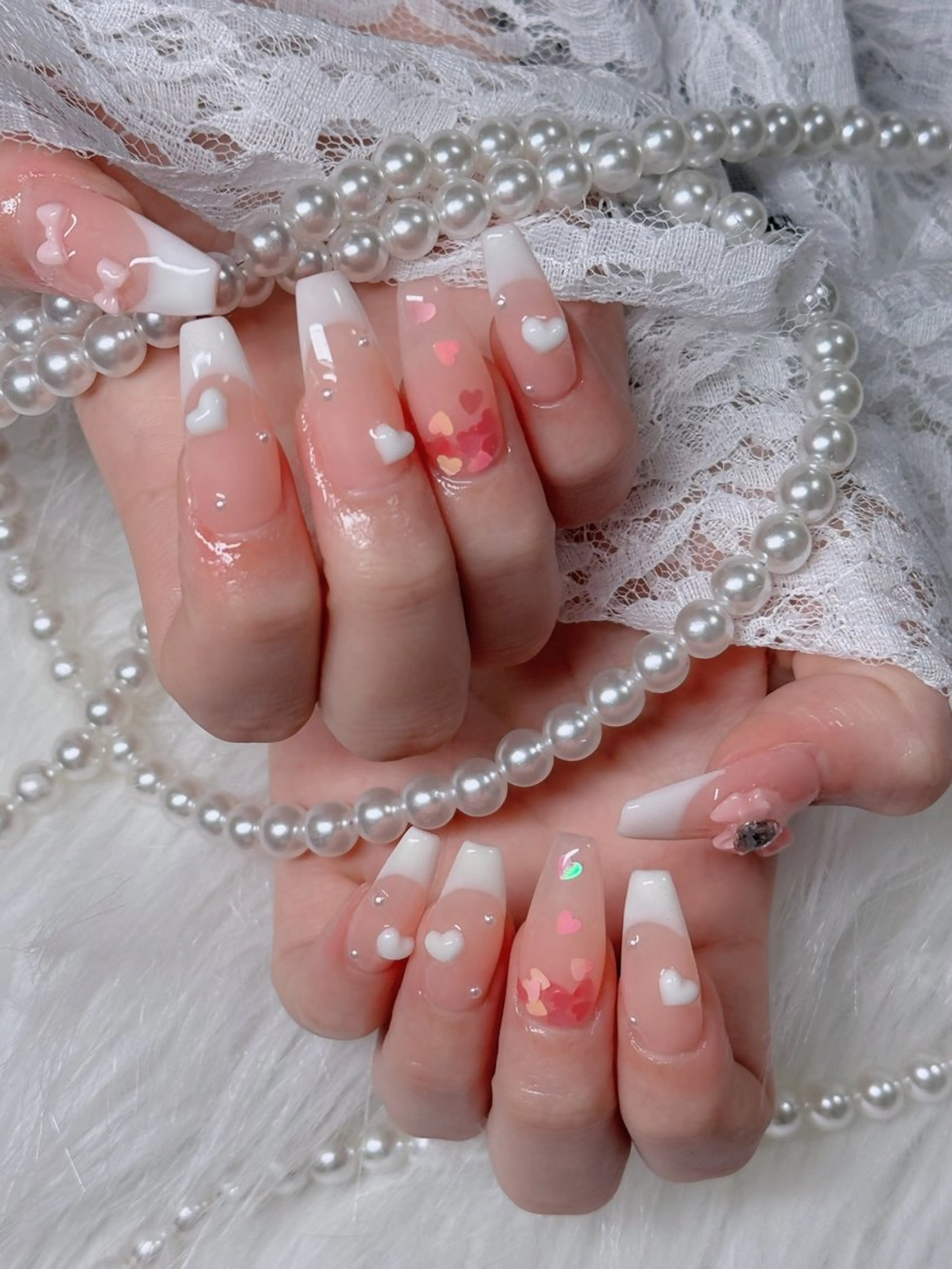 ネイル オーロラネイル フレンチネイル ジェルネイル ハロウィン 韓国ネイル ハンドネイル H.baby Nail Salonのネイルデザイン