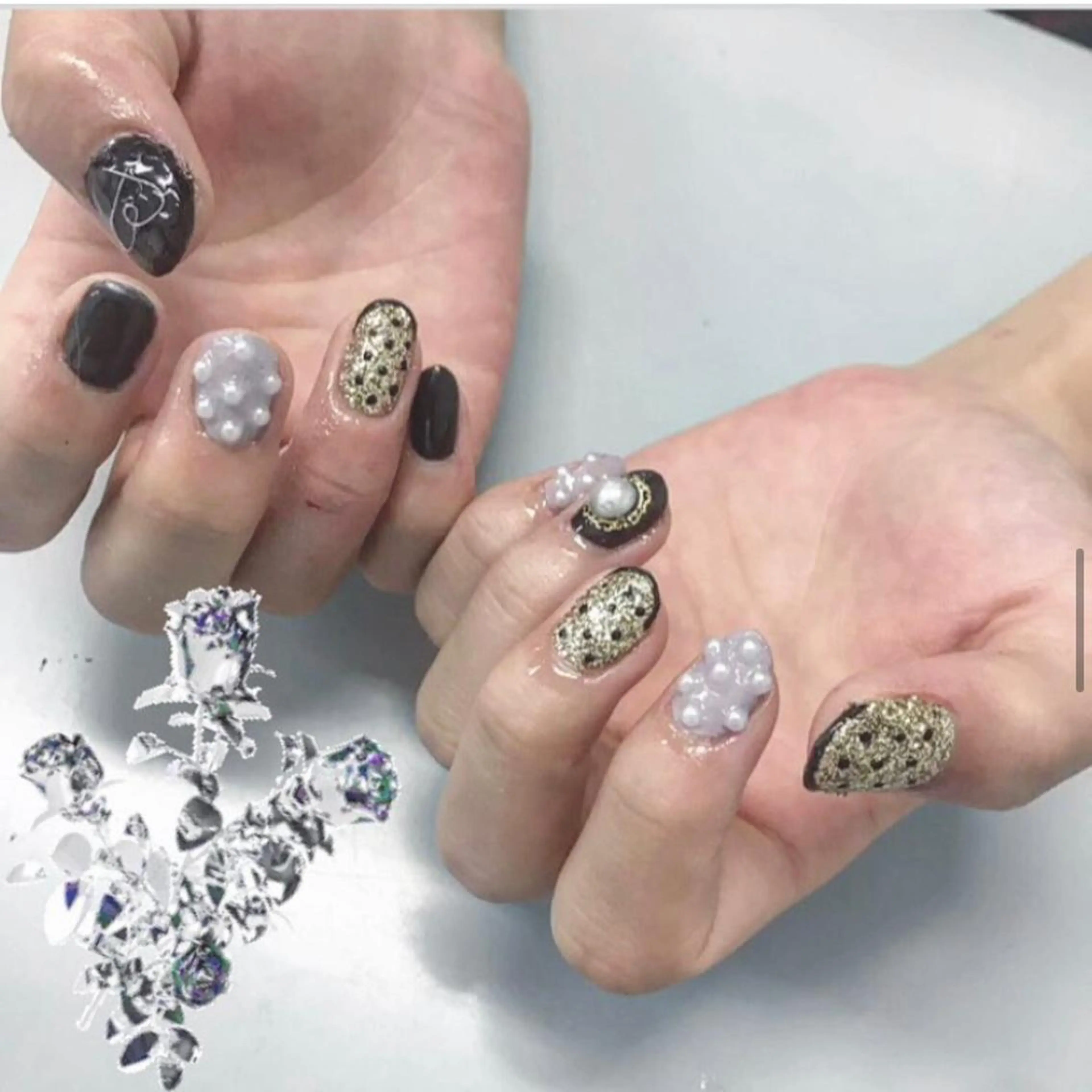 ネイル RISAKO 艶髪モテヘア🎀府中のヘアスタイル