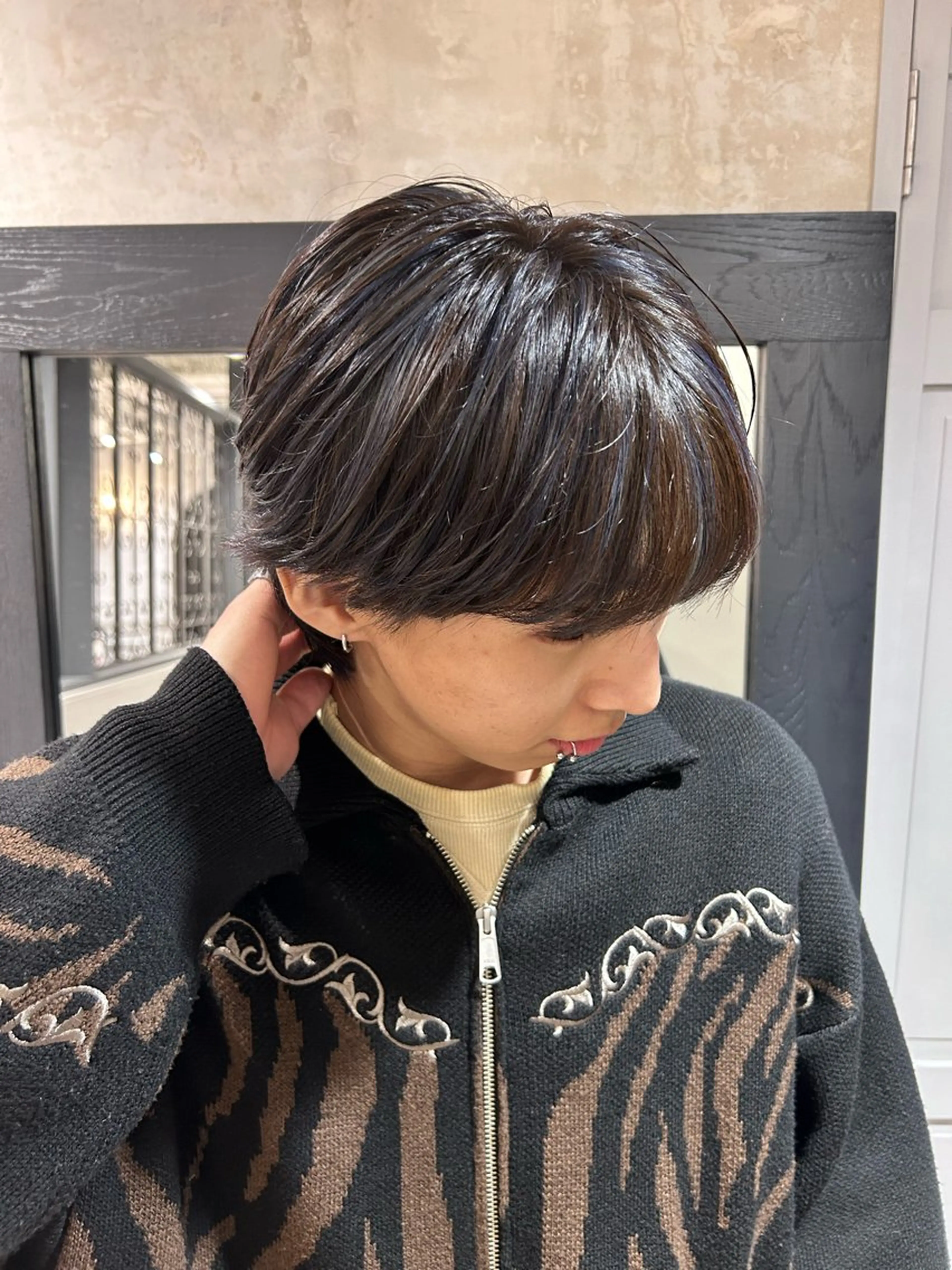 ミディアム 徳永 侑紀のヘアスタイル