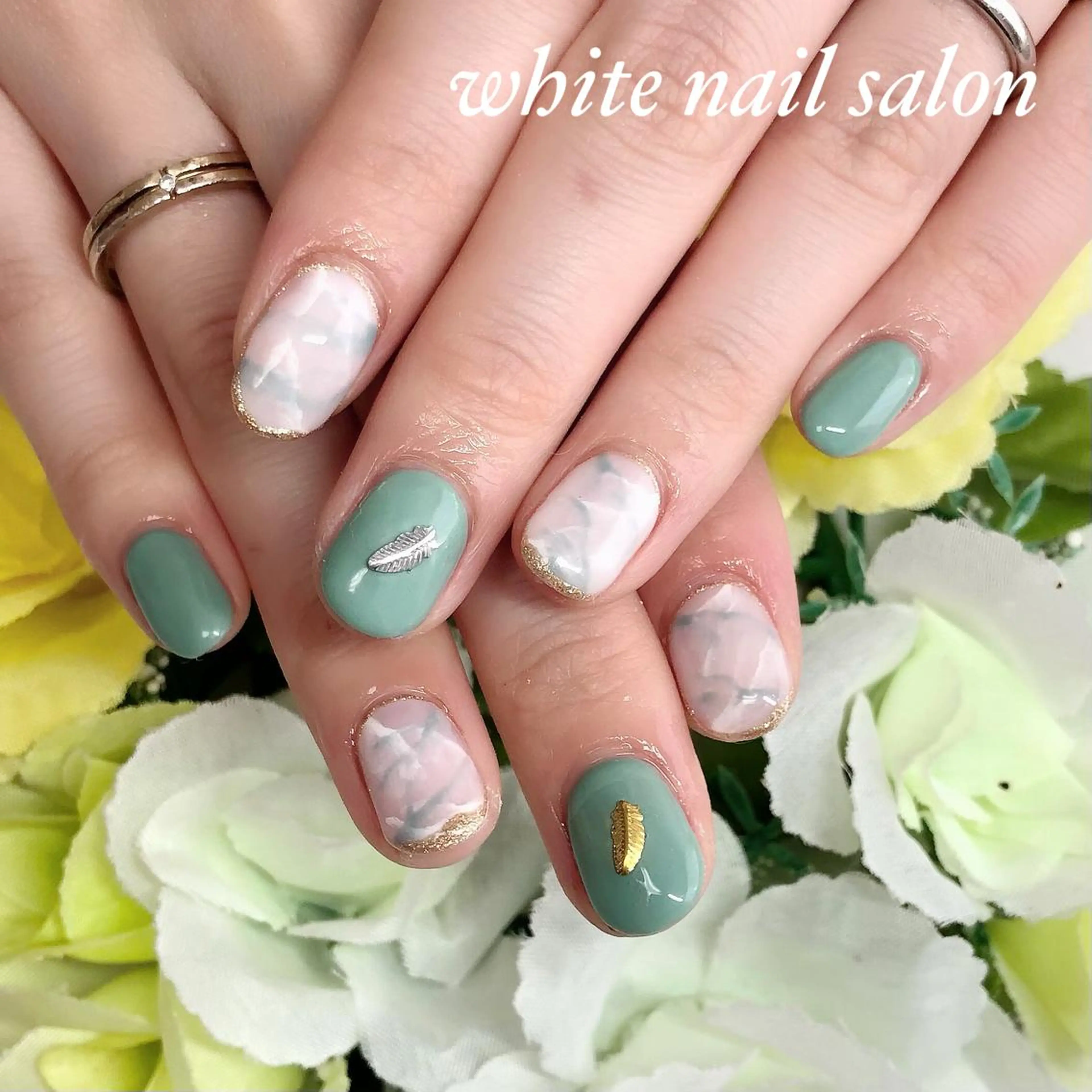 ネイル アートネイル フレンチネイル ジェルネイル ハードジェル 持ち込み ハンドネイル white nail salonのネイルデザイン