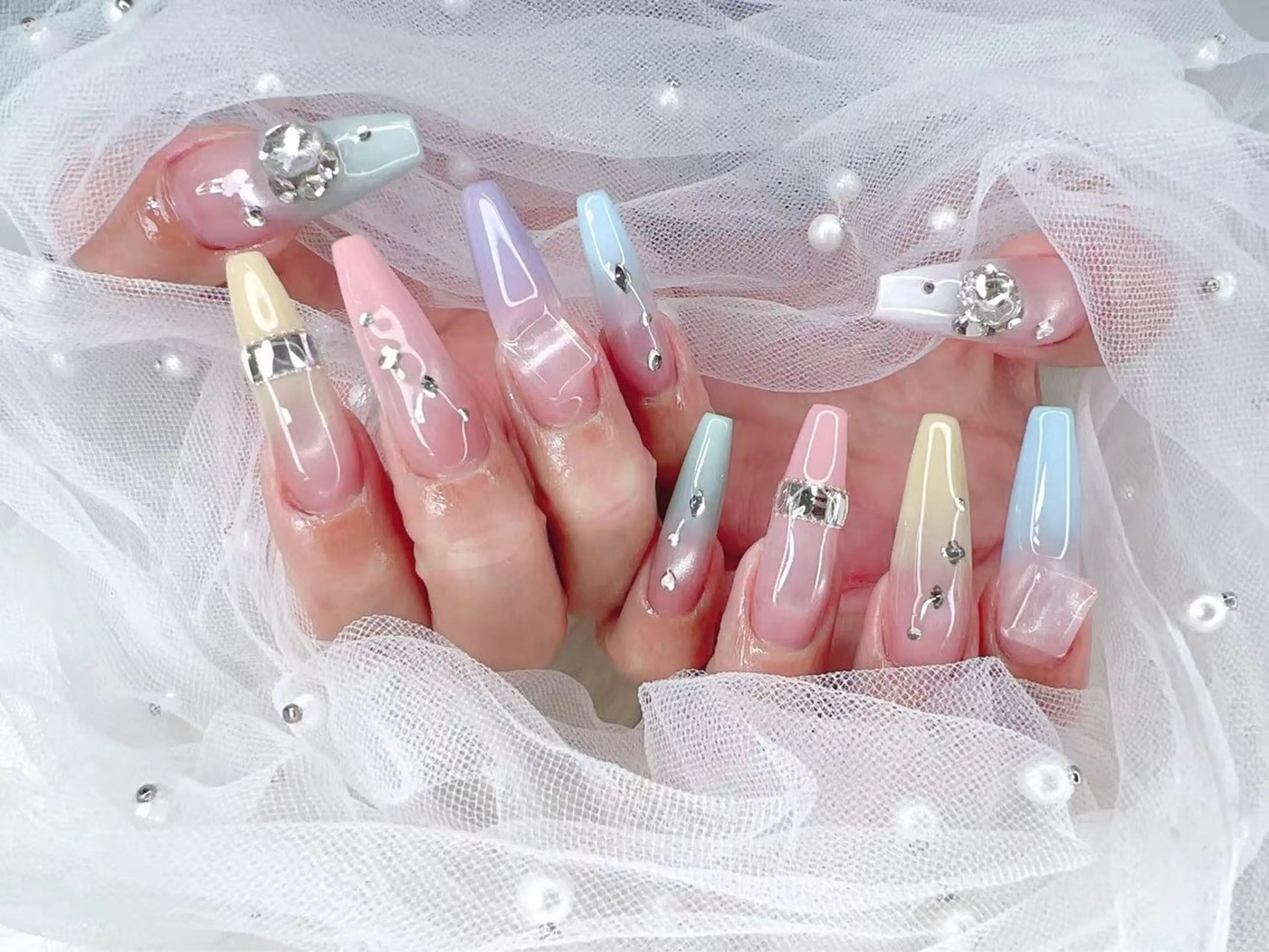 ネイル R salonのネイルデザイン