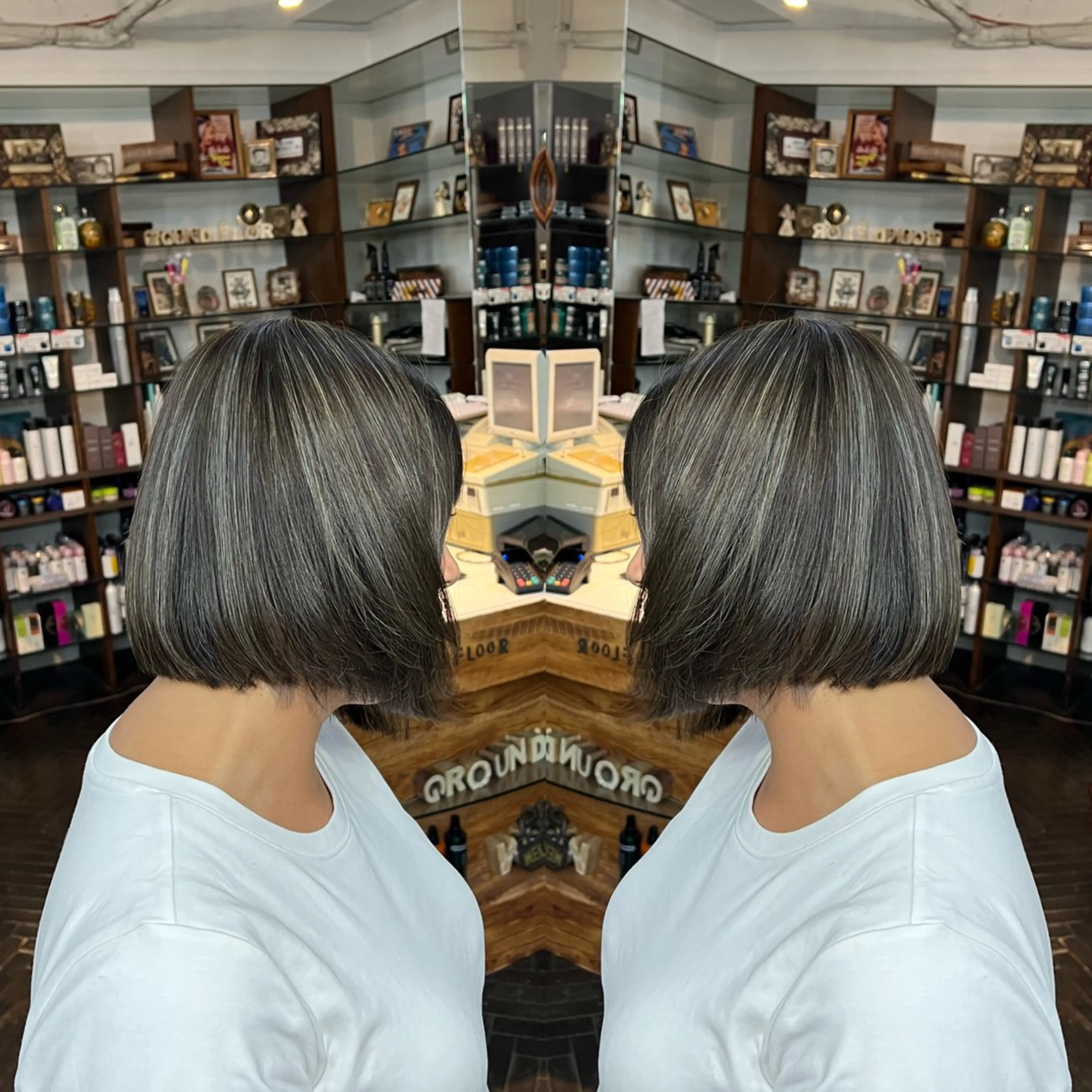 ミディアム カラー ハイライト/レイヤー /ハイトーン/AOIのヘアスタイル