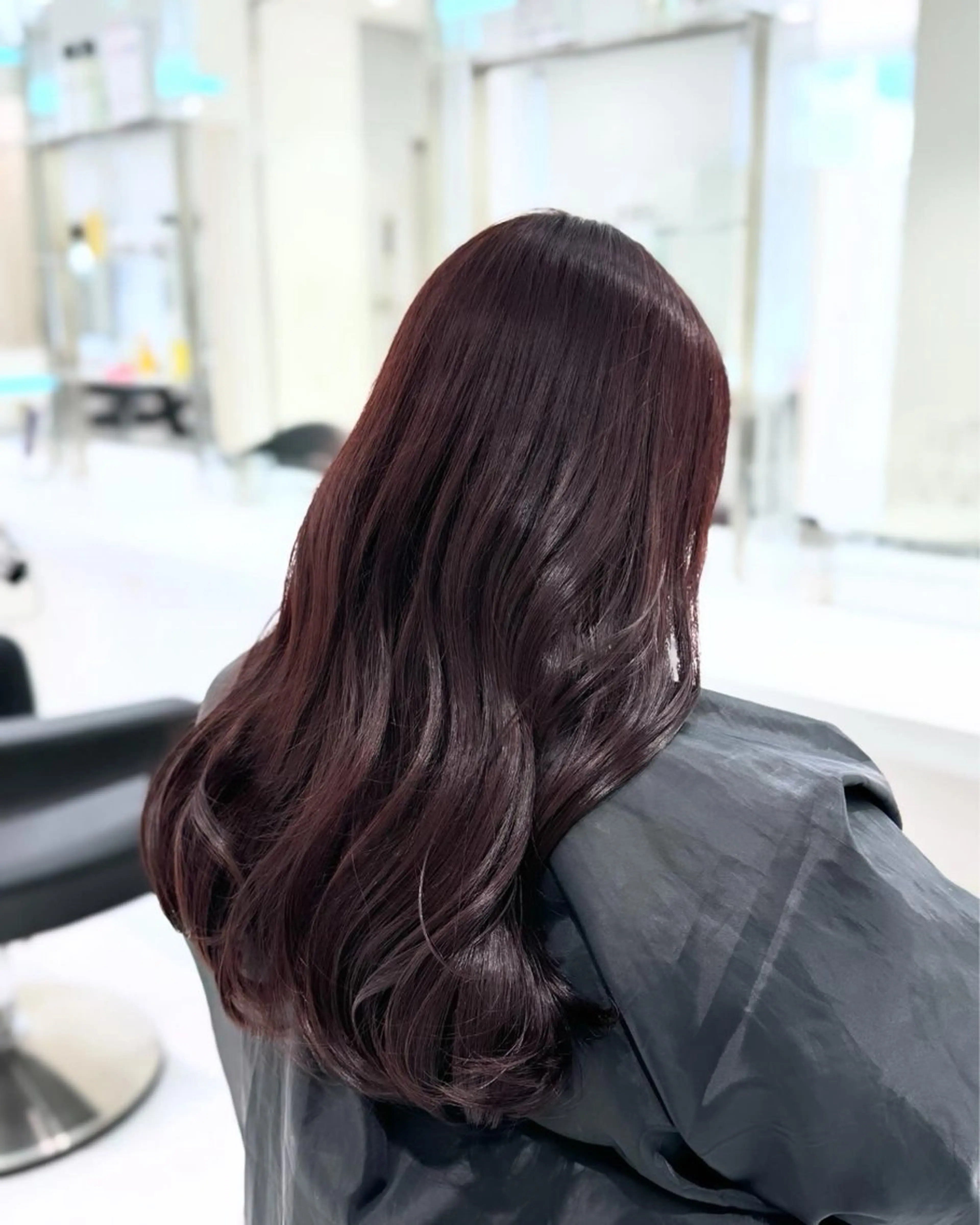 ロング カラー ブリーチ ダブルカラー ブリーチなしカラー レッドカラー 髪質改善 ヘアカラー トリートメント ヘッドスパ ヘアセット ブリーチなし特化 美容師💖SAE💖のヘアスタイル