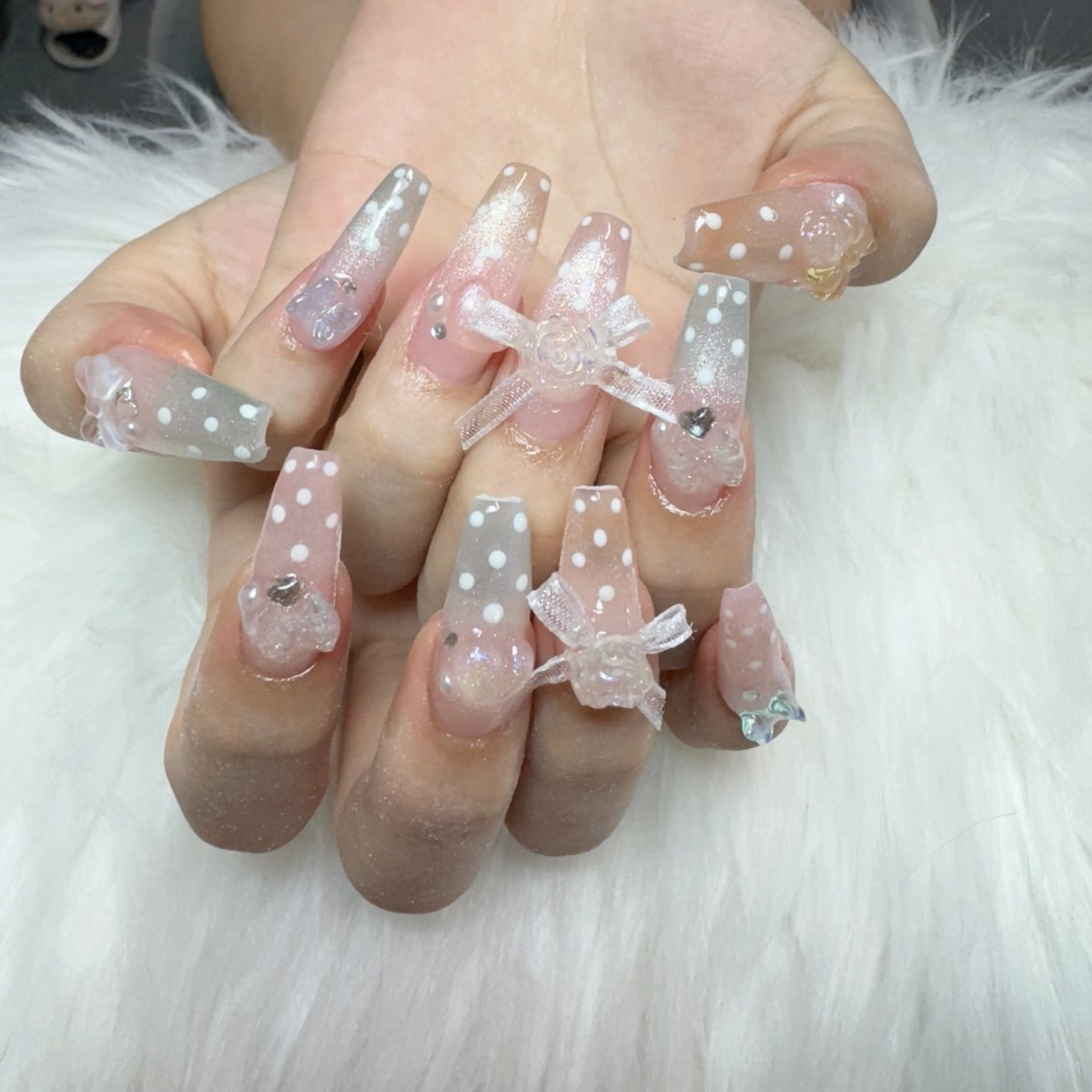 ネイル ハンドネイル 🎀nana🫧 ワンホンネイル🎀のネイルデザイン