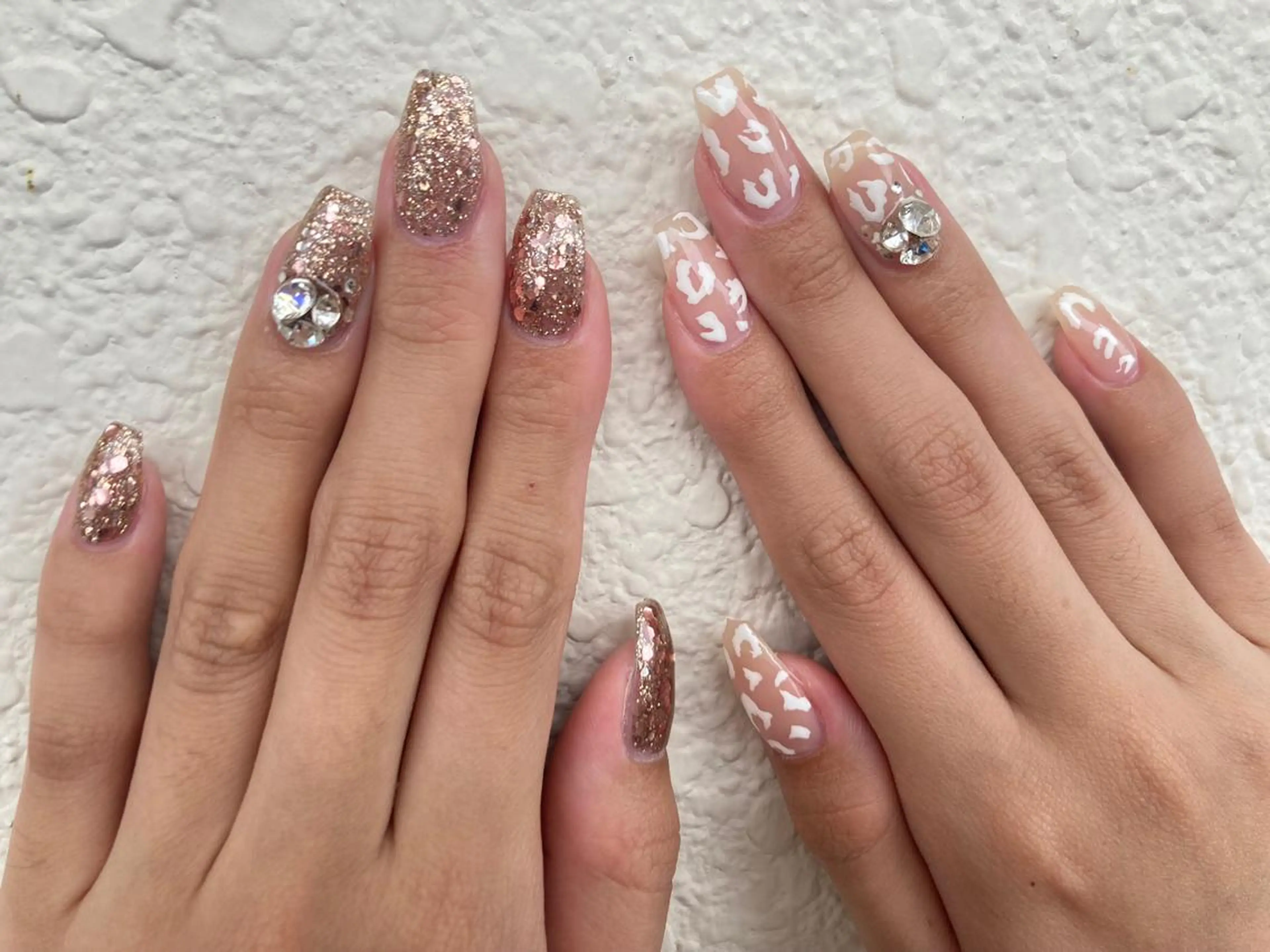 ミディアム ネイル ハンドネイル フットネイル ✴︎ Delightのネイルデザイン