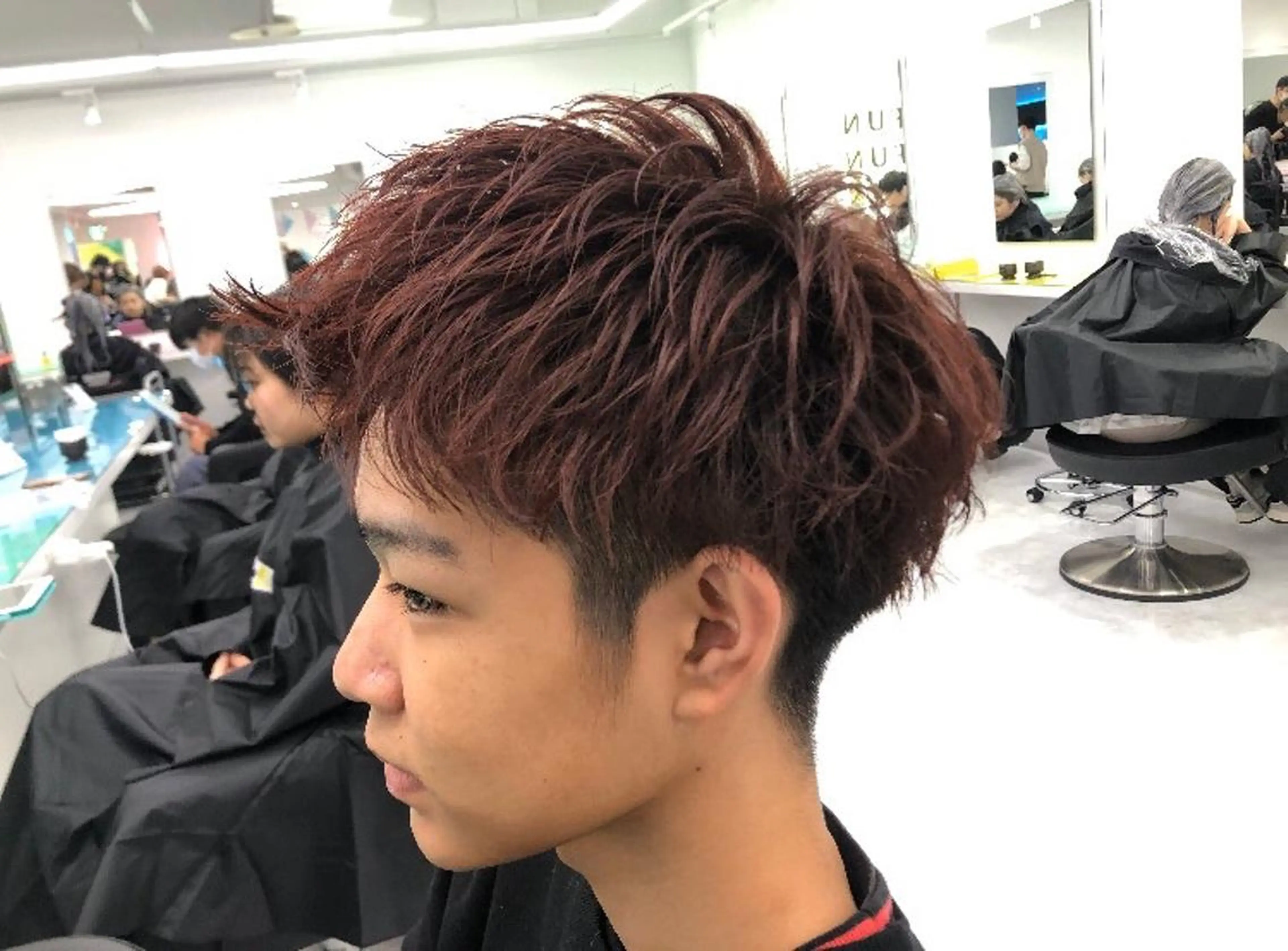 メンズ カット トリートメント ヘアセット メンズヘア特化 パーマ 縮毛矯正🔷のヘアスタイル