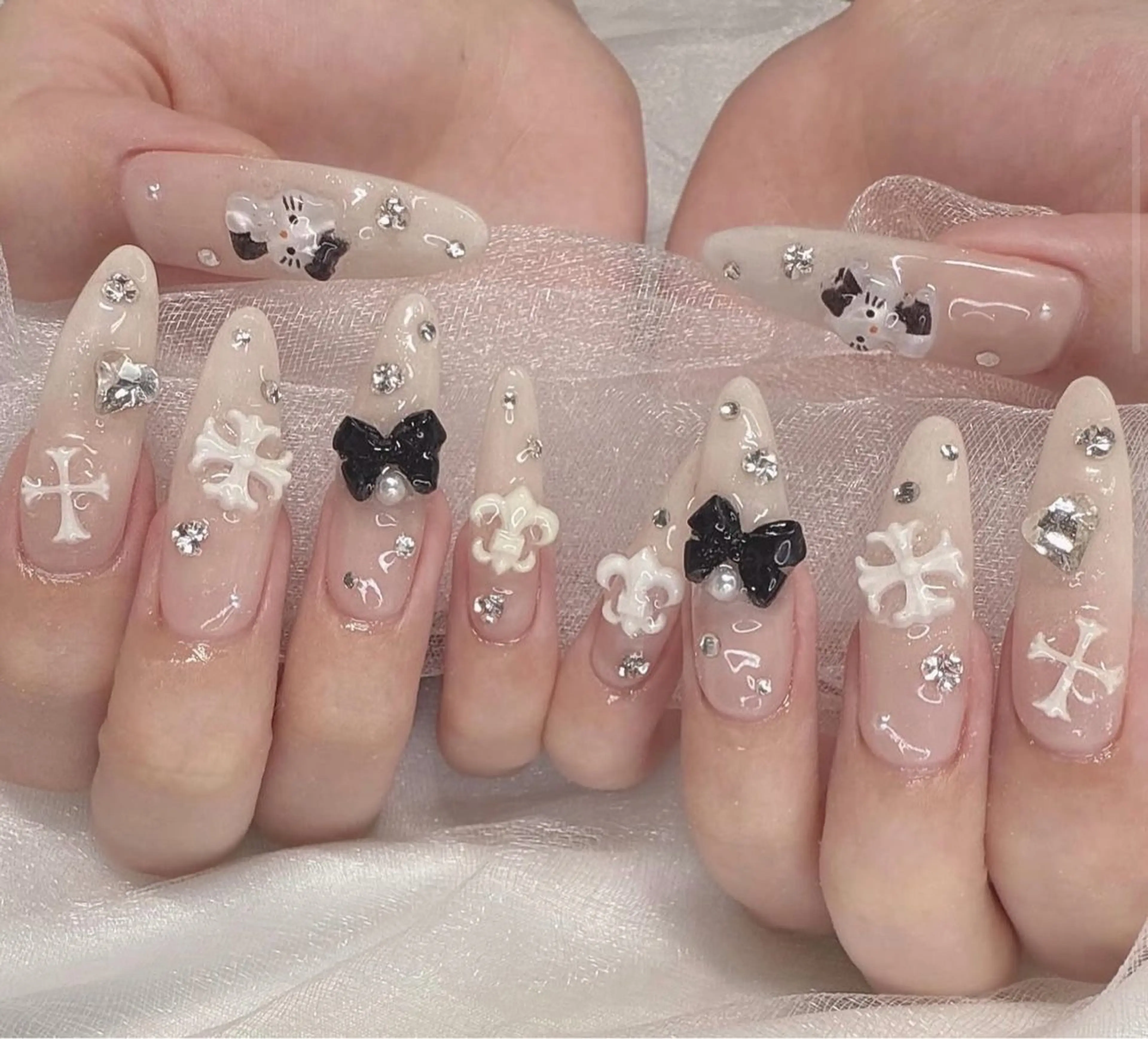 ネイル ジェルネイル グラデーション ロングネイル 持ち込み スカルプネイル MIYU nail リナのネイルデザイン