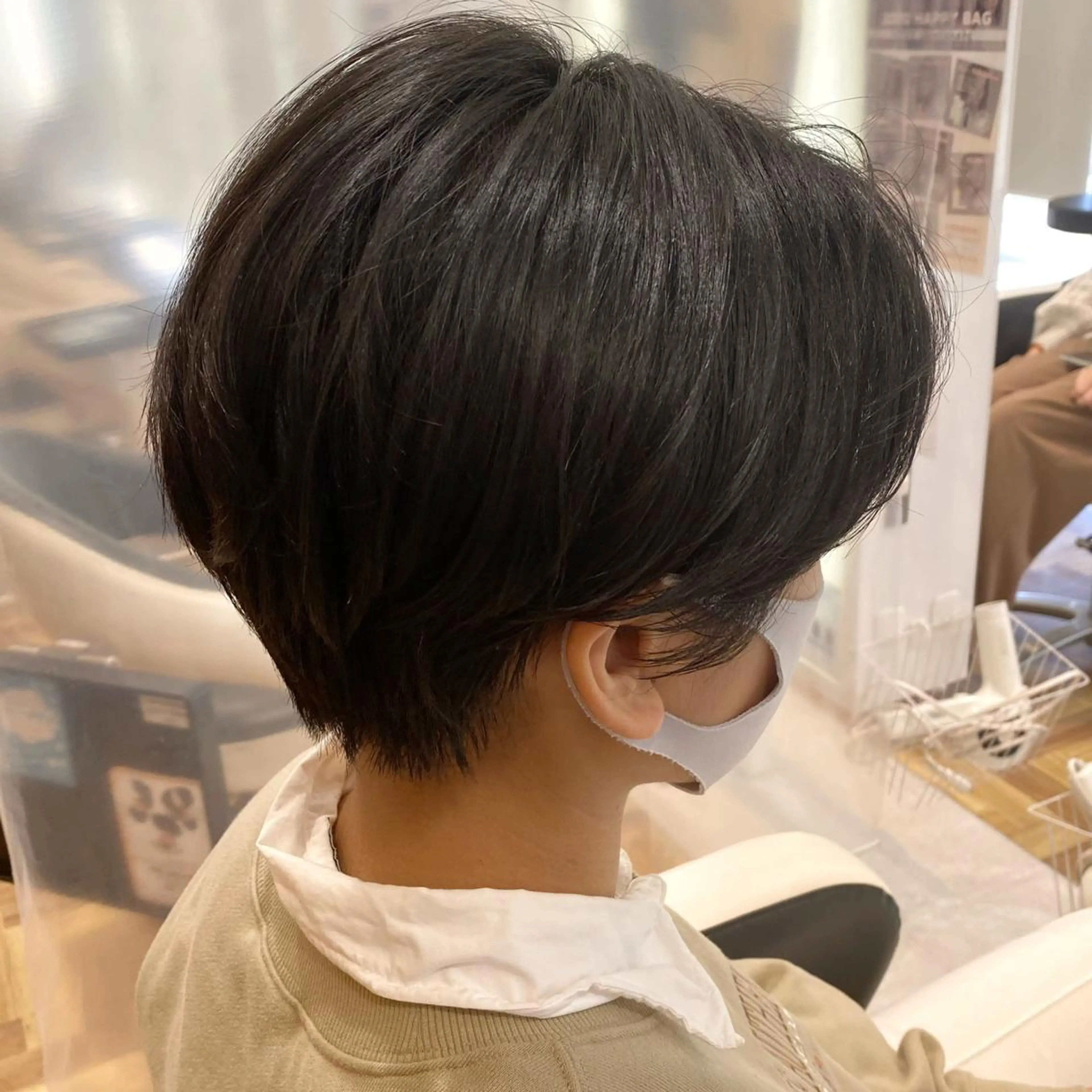 ショート ハンサムショート ショートヘア カット 高木 麻知子のヘアスタイル