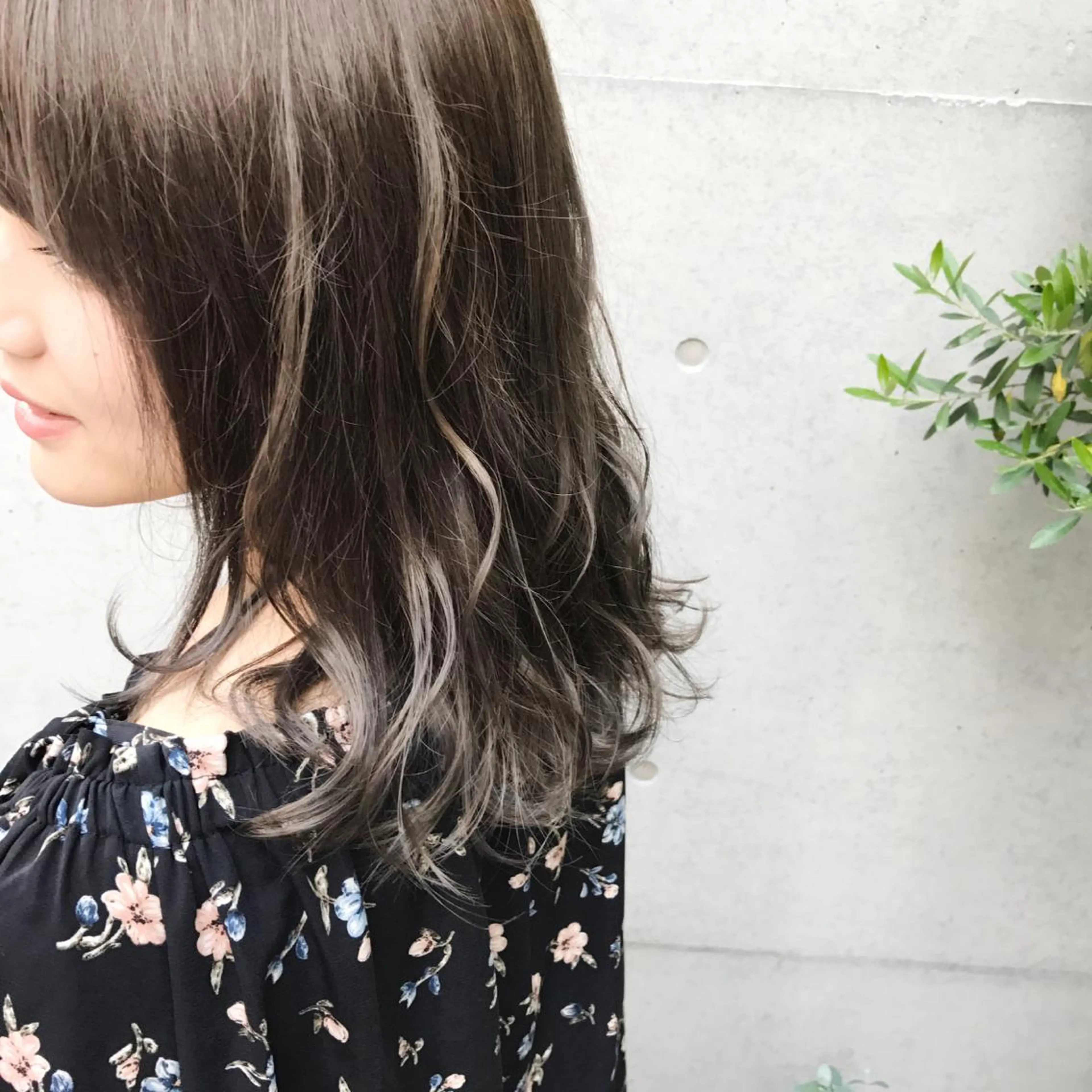 ミディアム カラー chic.🍋 Kirariのヘアスタイル