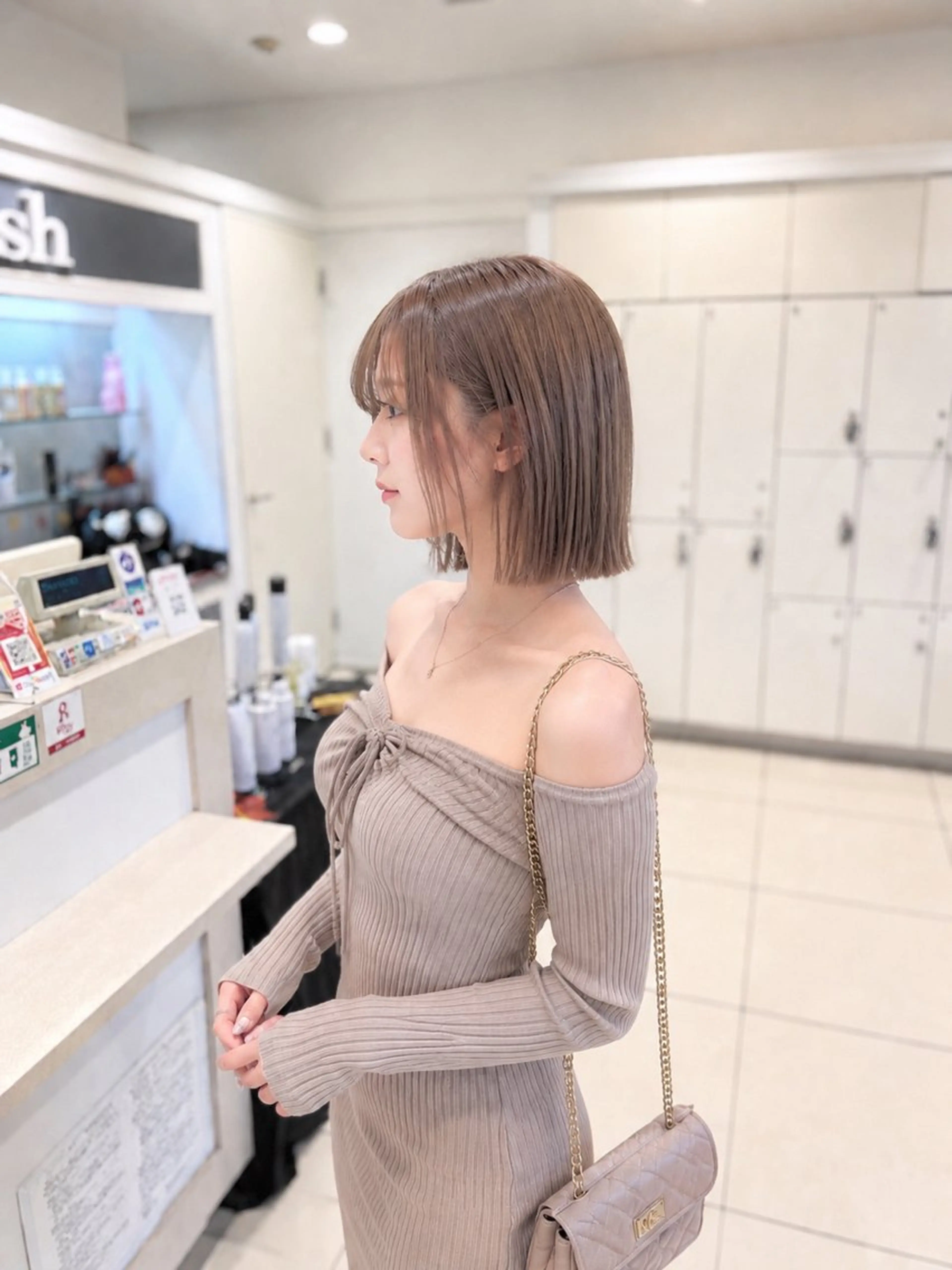 ミディアム カラー カット ヘアカラー トリートメント 金子 直樹のヘアスタイル