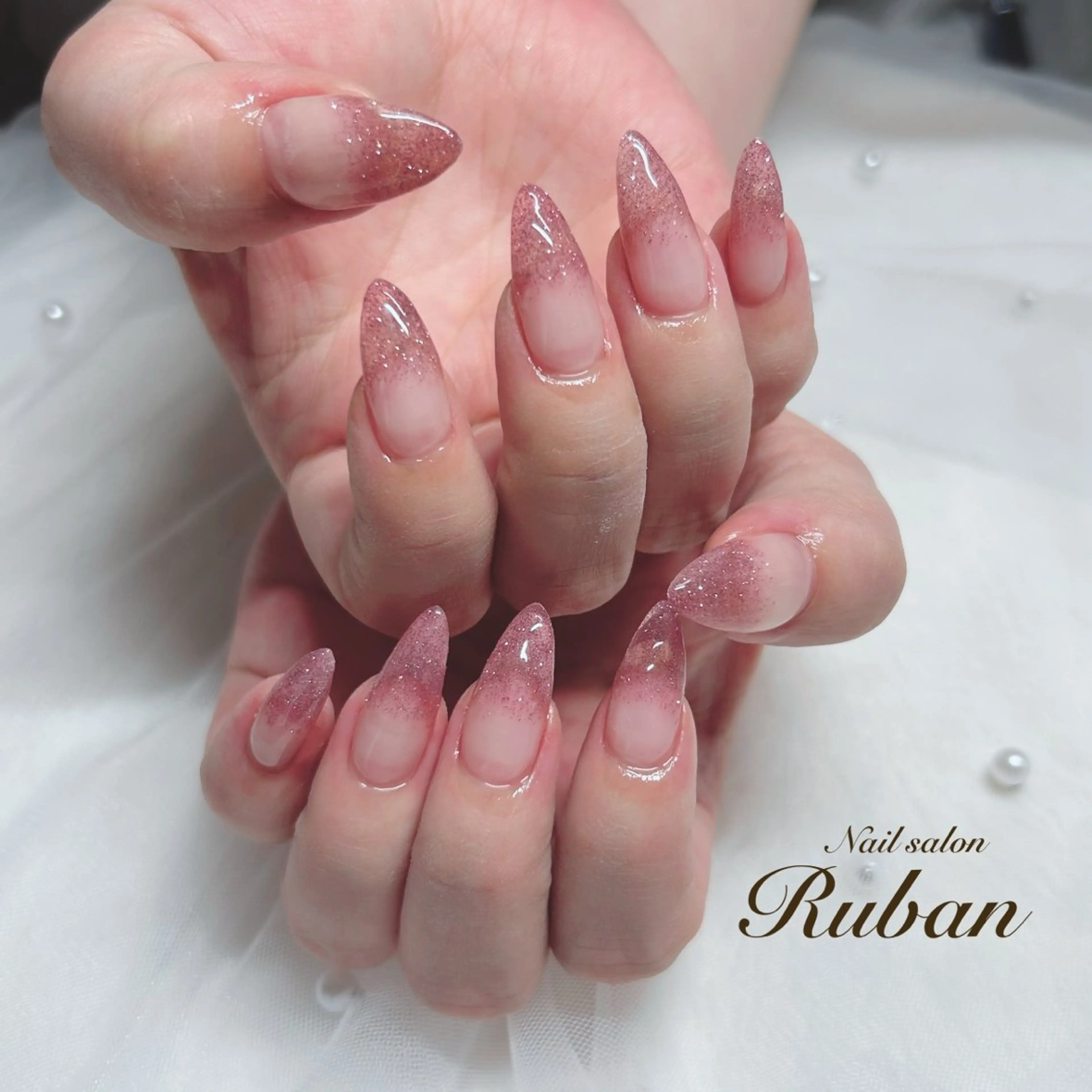 ネイル 長さ出し グラデーション ラメ(グリッター) ラメグラデーション ロングネイル Nail salon Ruban所属・Nail salon Rubanのネイルデザイン