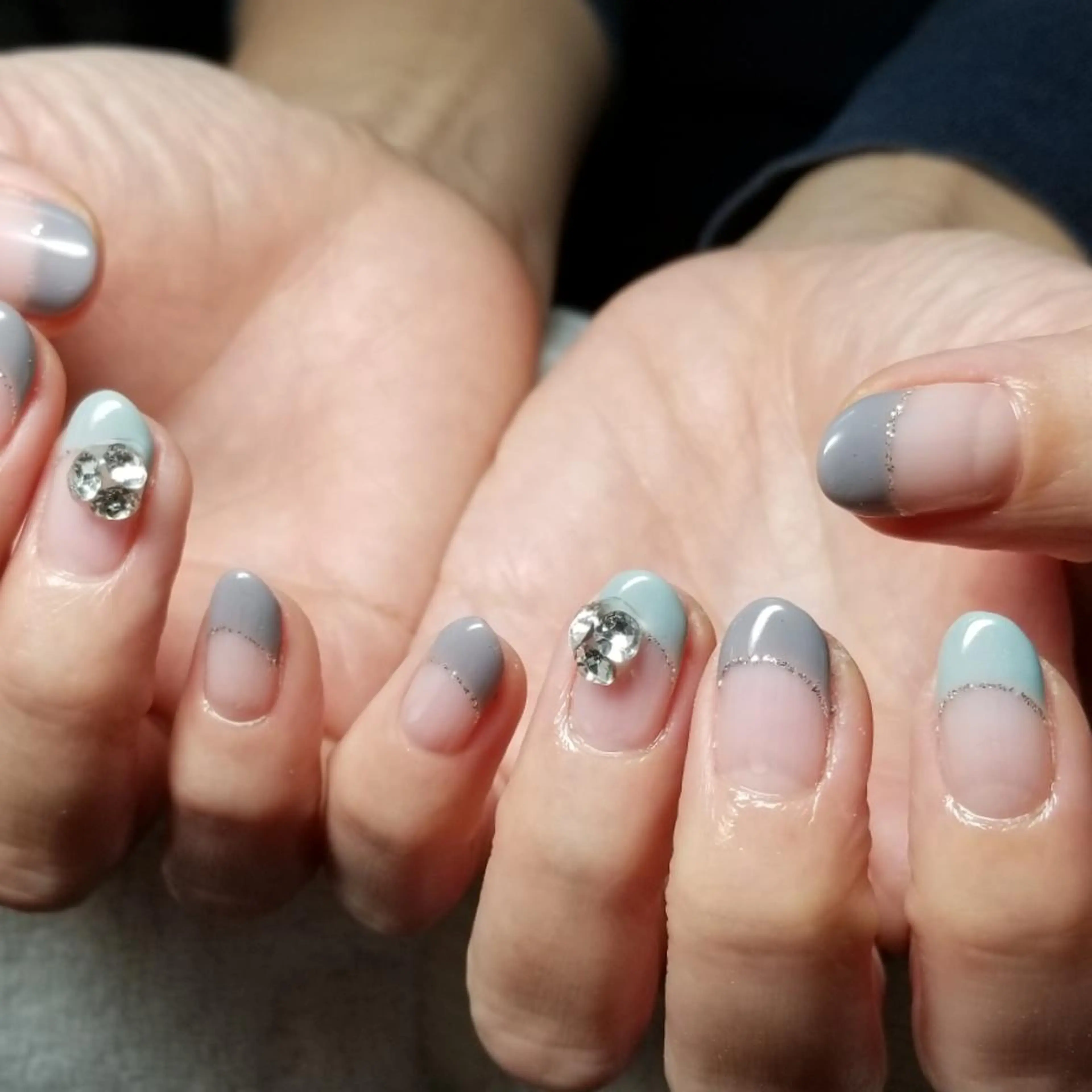 ネイル フレンチネイル ハンドネイル L'instant  Nail Artzのネイルデザイン