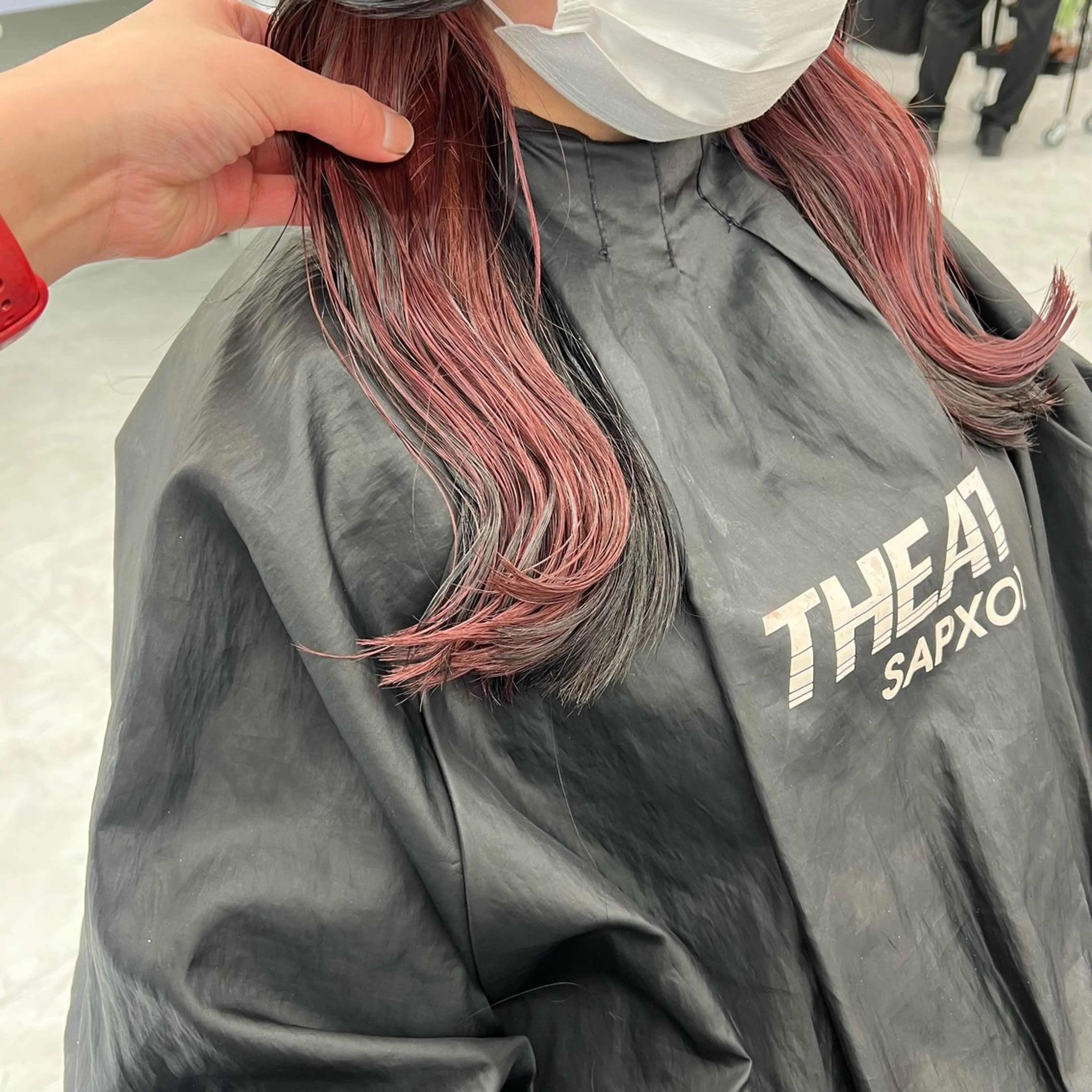 セミロング カラー ヘアカラー トリートメント ヘッドスパ ヘアセット 韓国スタイル🇰🇷 トレンドレイヤー🪡のヘアスタイル