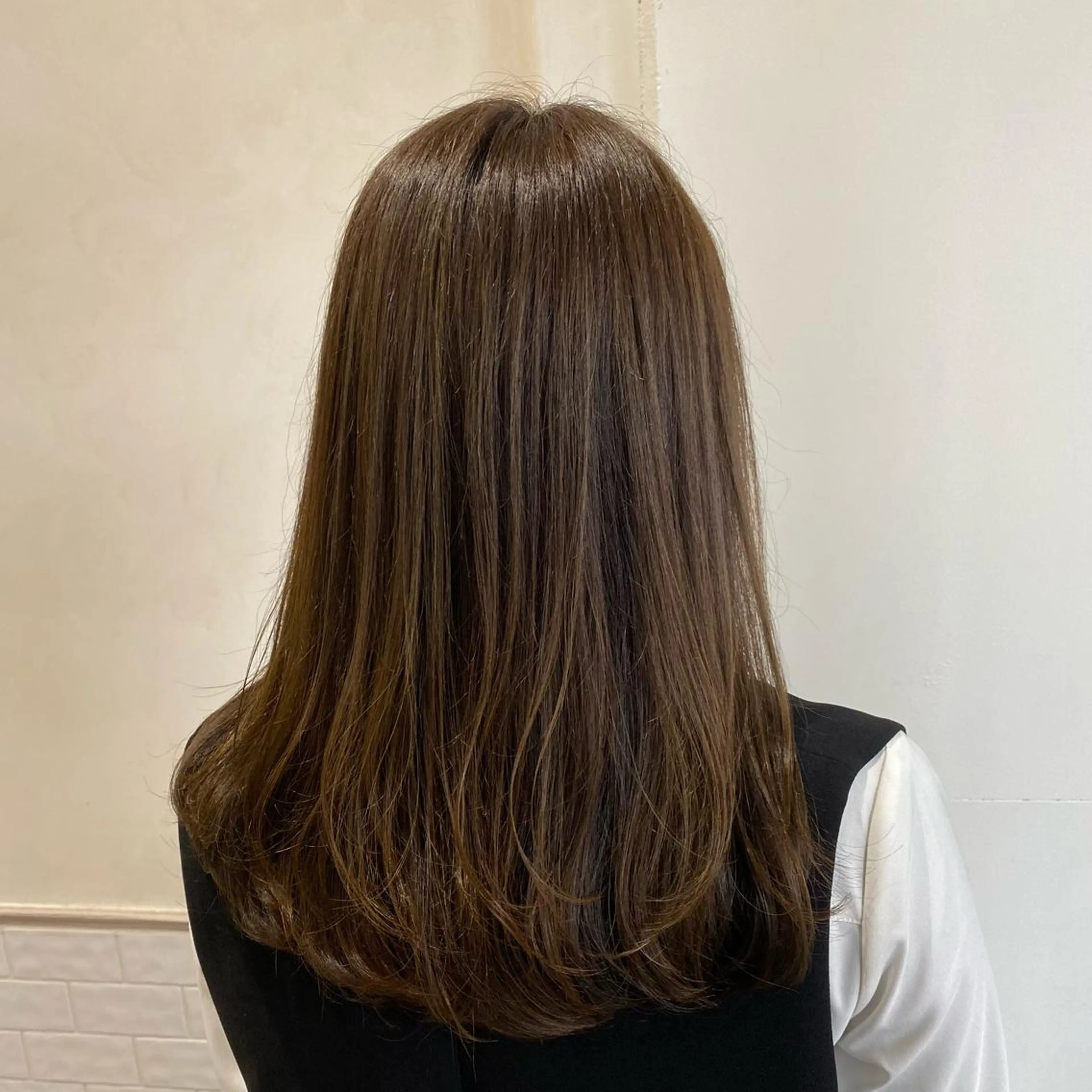 ミディアム カラー ブリーチ ケアブリーチ ダブルカラー ハイライトカラー イルミナカラー ✂︎透明感カラー特化 /日和優真✂︎のヘアスタイル