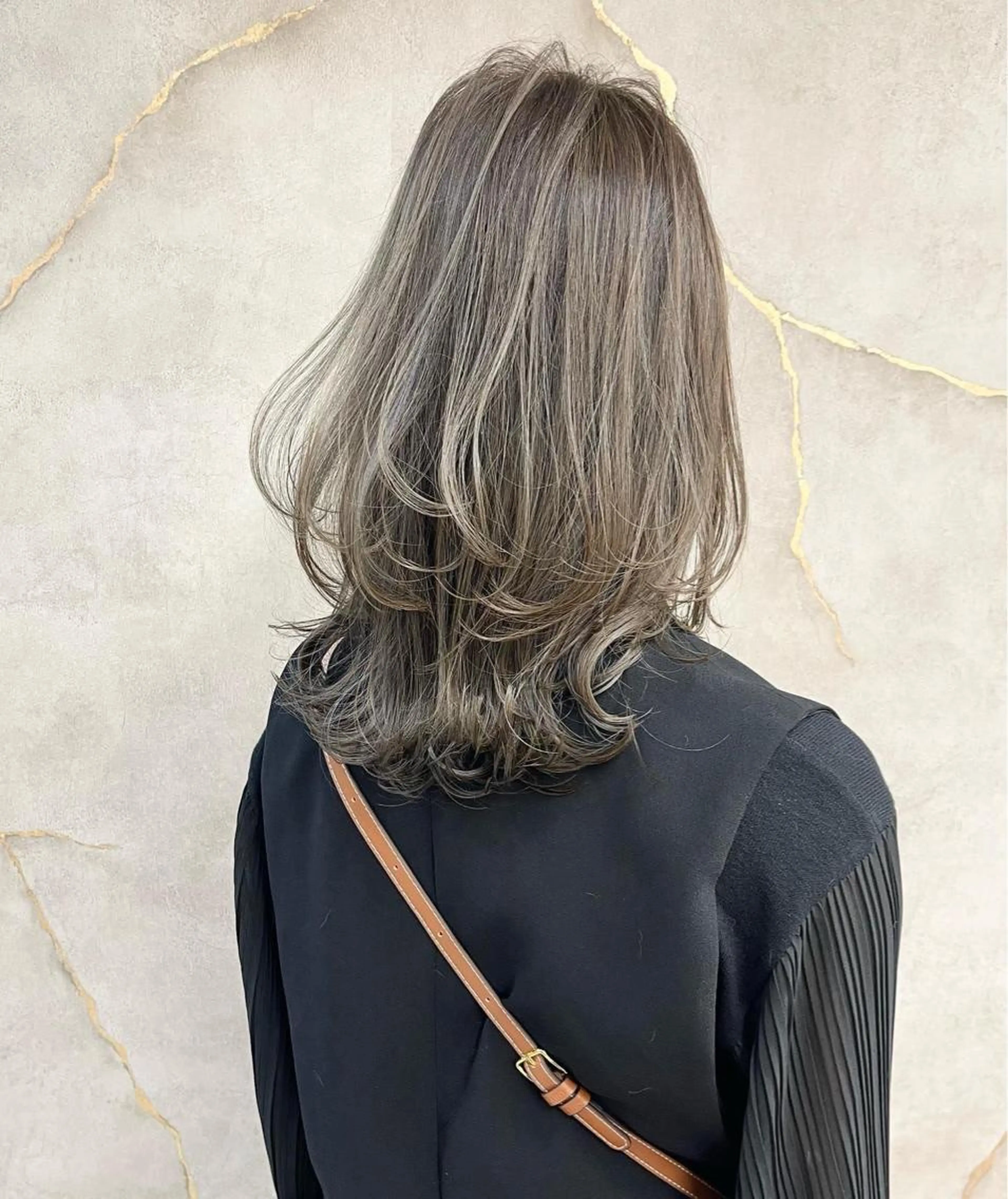 《全員利用可能》【業界No1】艶色クレイカラー+カット+1step髪質改善Tr 5年先の髪頭皮のためにの写真