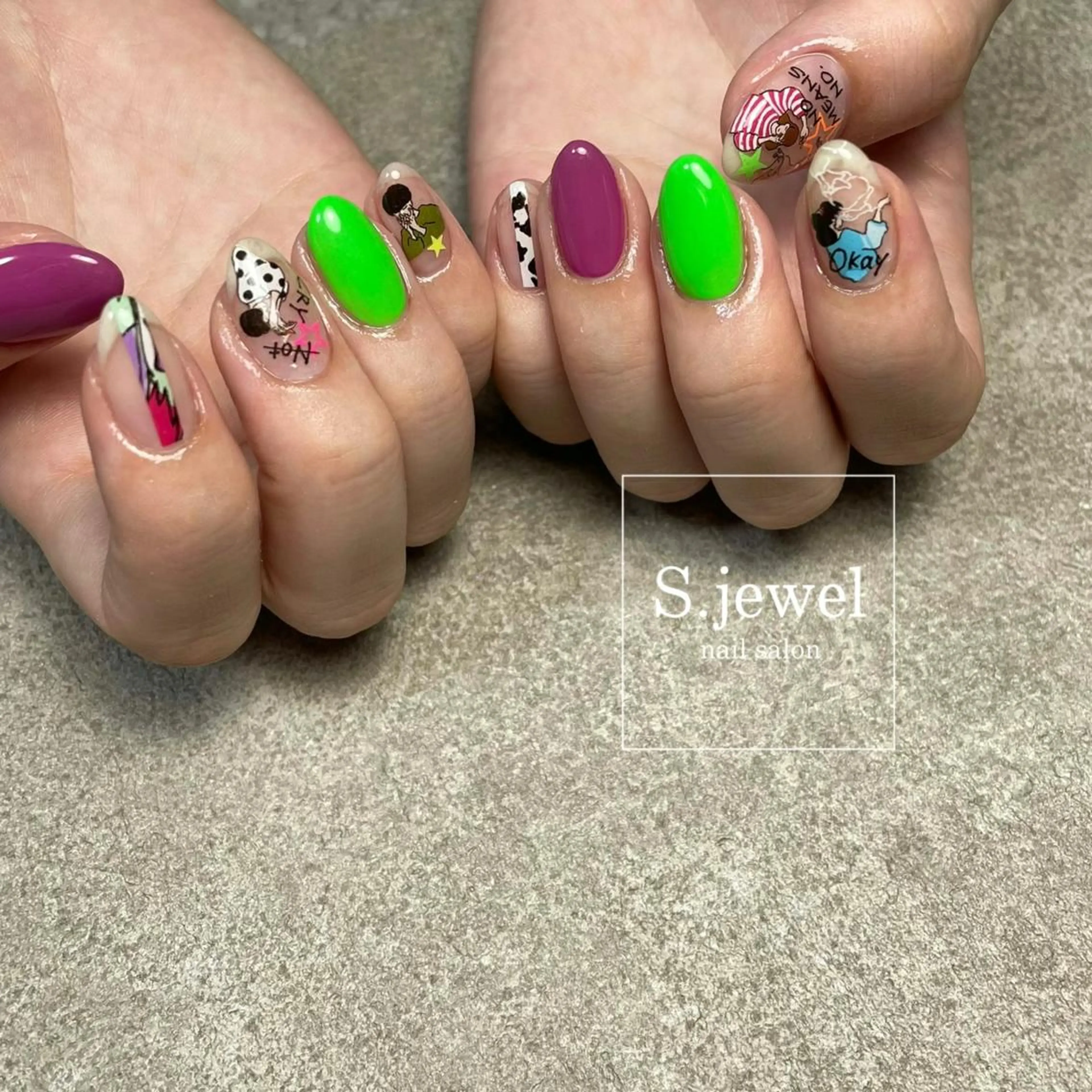 ネイル S. JEWELのネイルデザイン