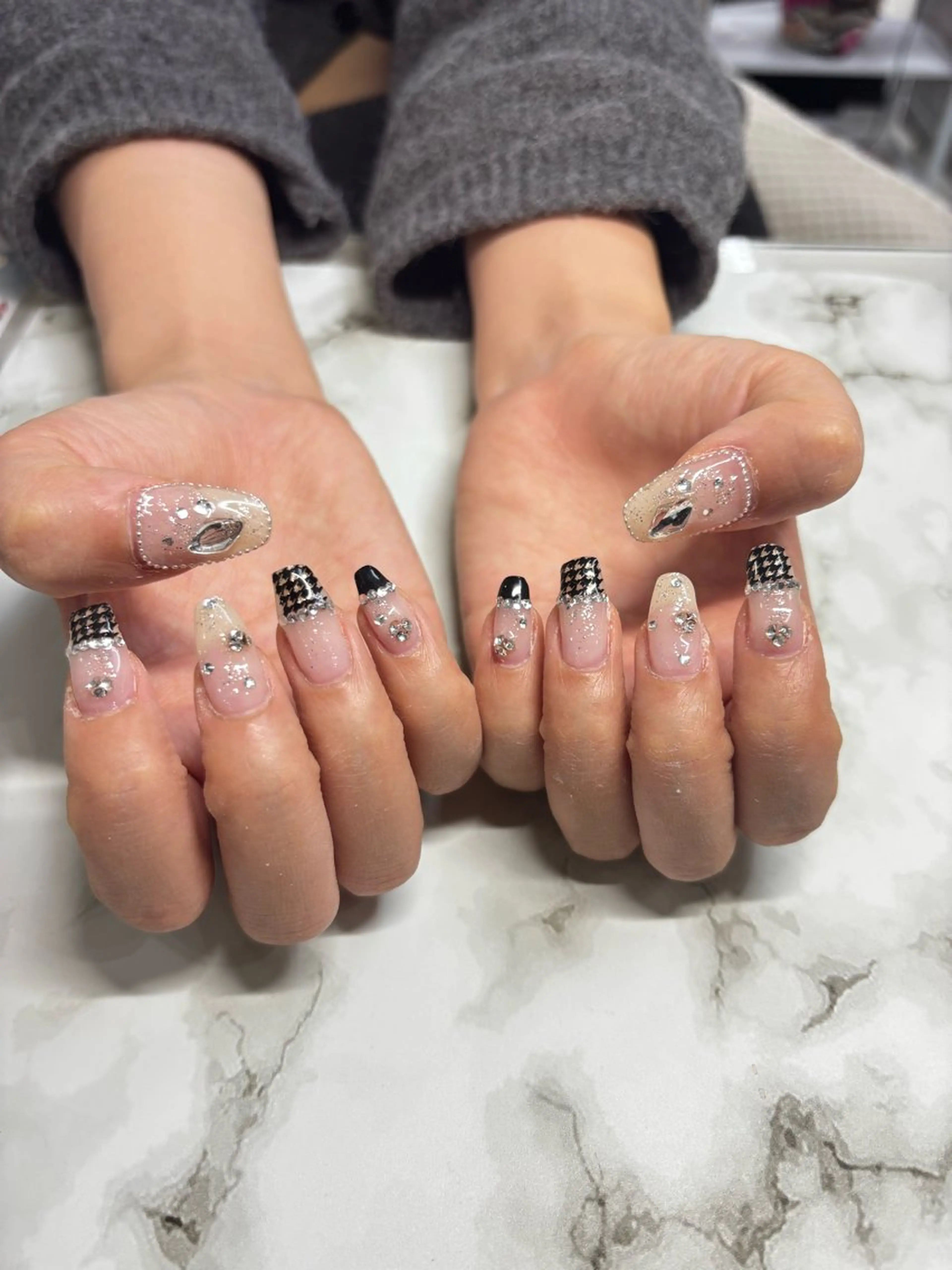 ネイル ハンドネイル 長坂 若菜のネイルデザイン