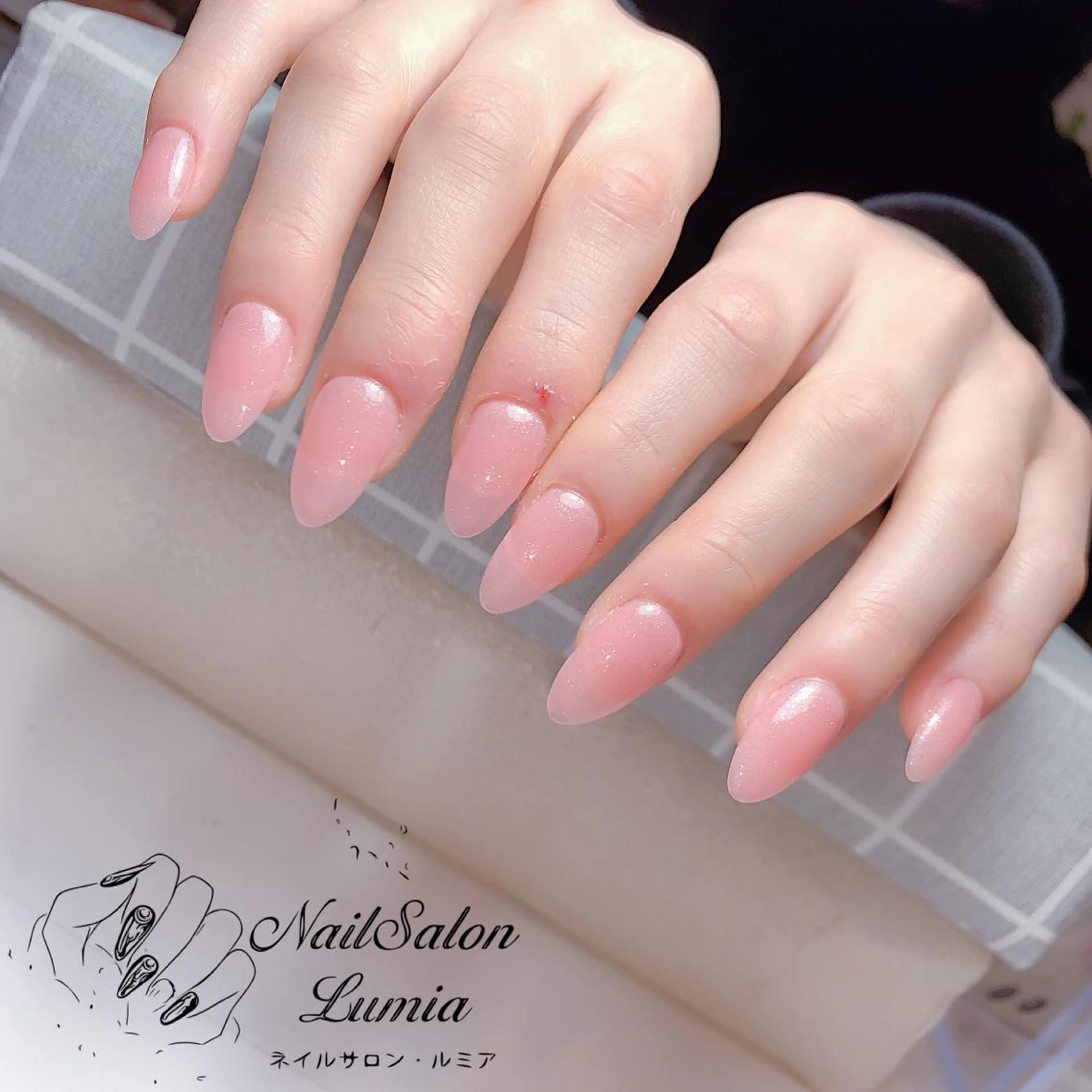 ネイル ハンドネイル ネイルサロン ルミア Lumia 店長のネイルデザイン