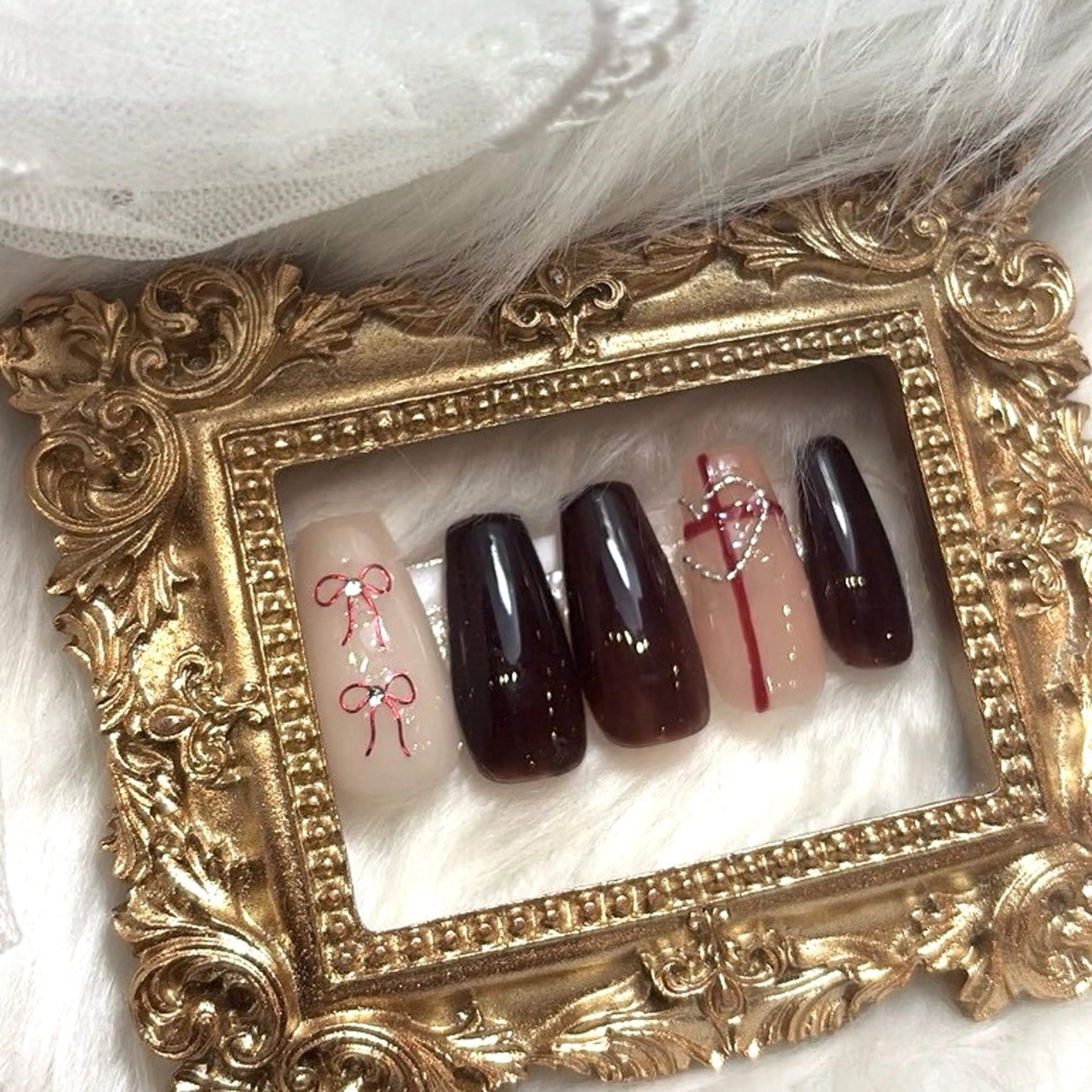 ネイル ハンドネイル LIB VALLA Yuri🍭🖤のネイルデザイン