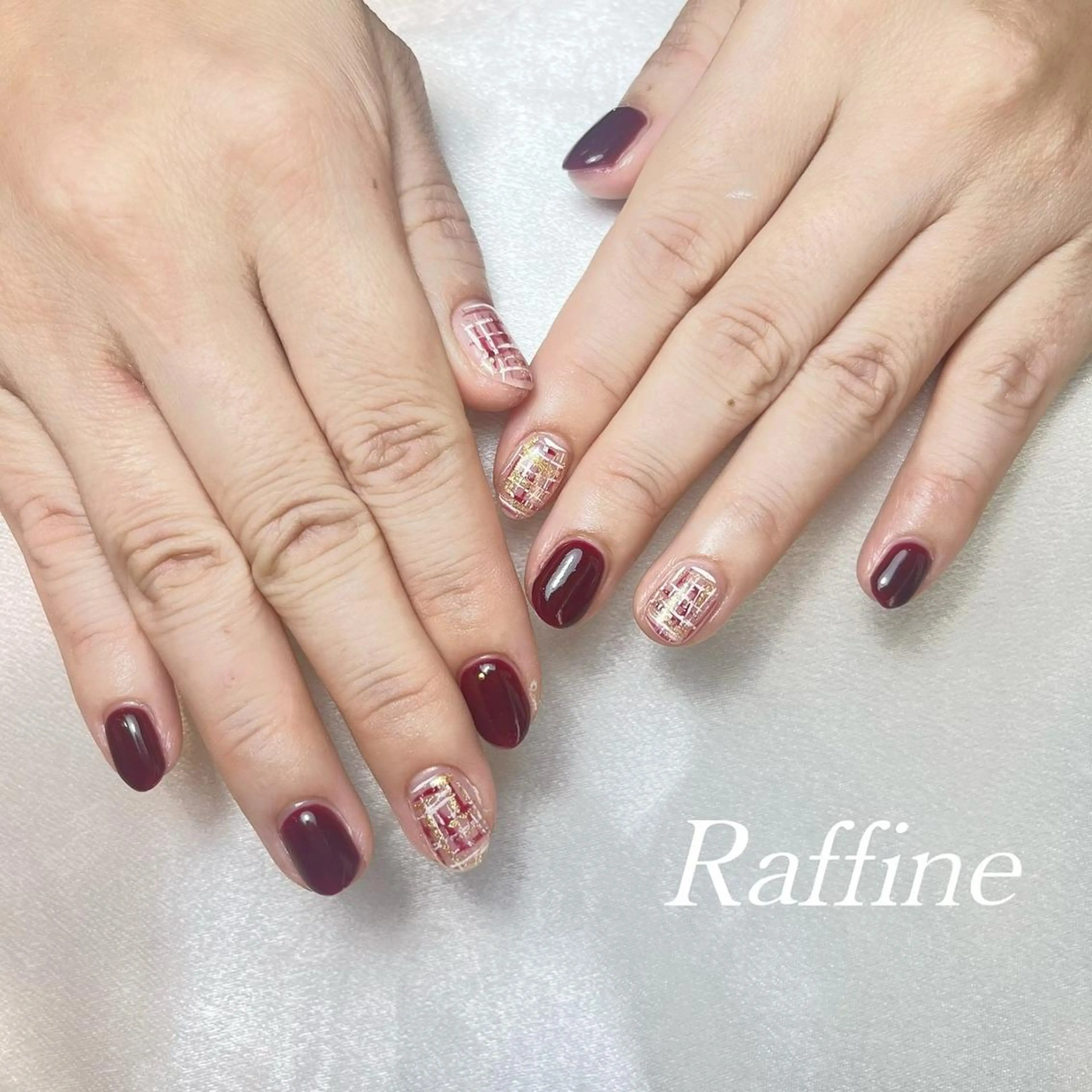 ネイル RAFFINE haru🦋🩵のネイルデザイン