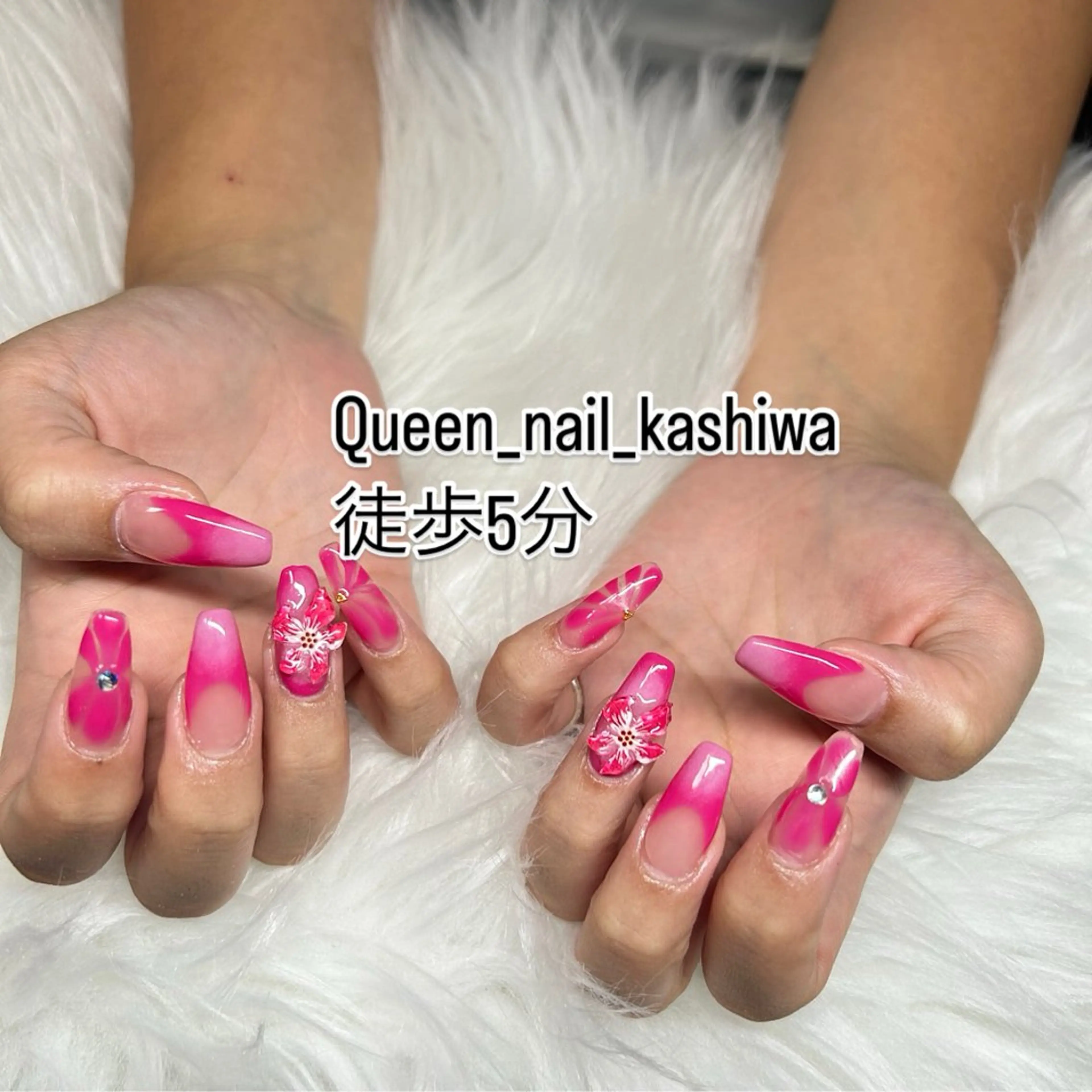 ネイル Queen Nail 柏店　クイーンネイルのネイルデザイン