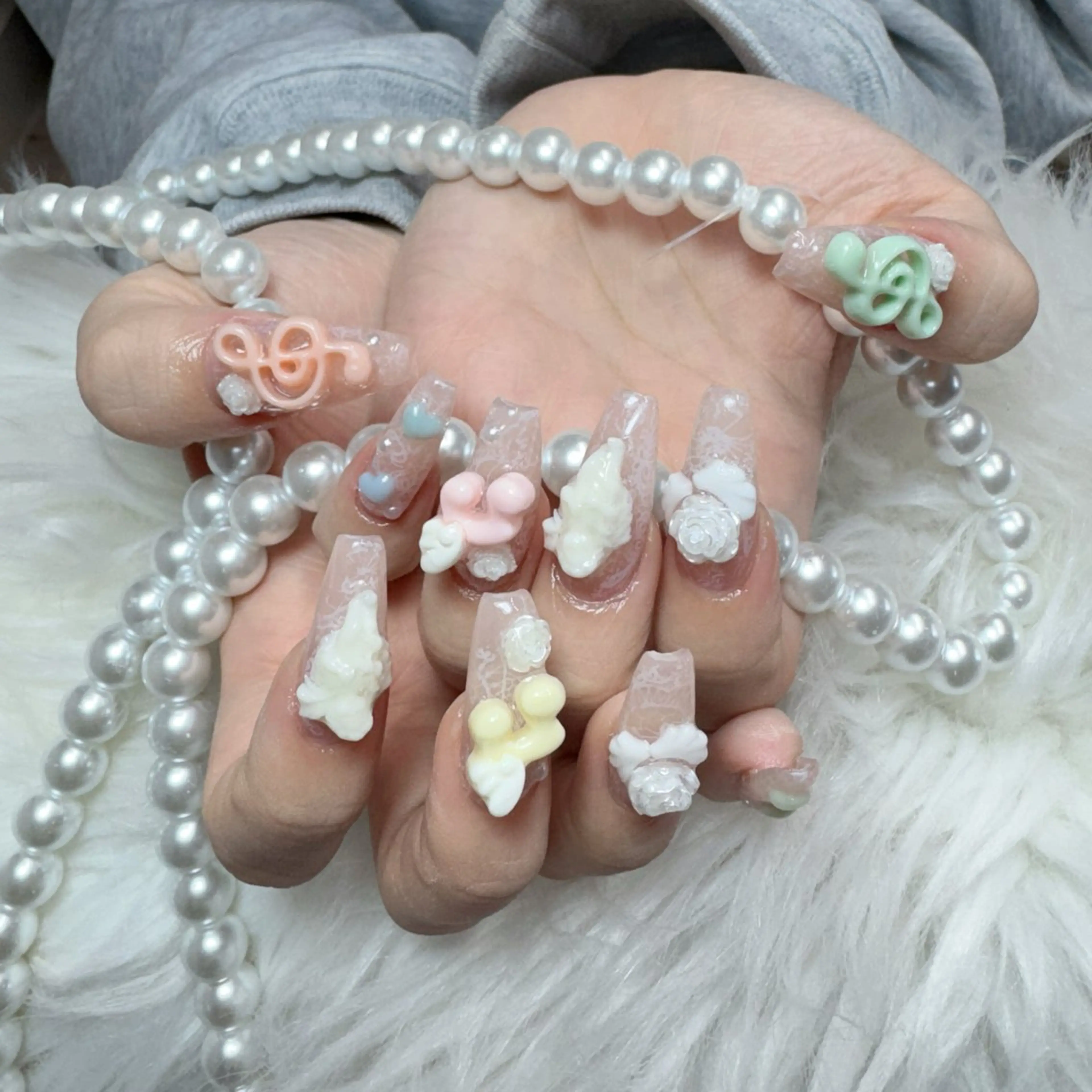 ネイル ハンドネイル 🎀nana🫧 ワンホンネイル🎀のネイルデザイン