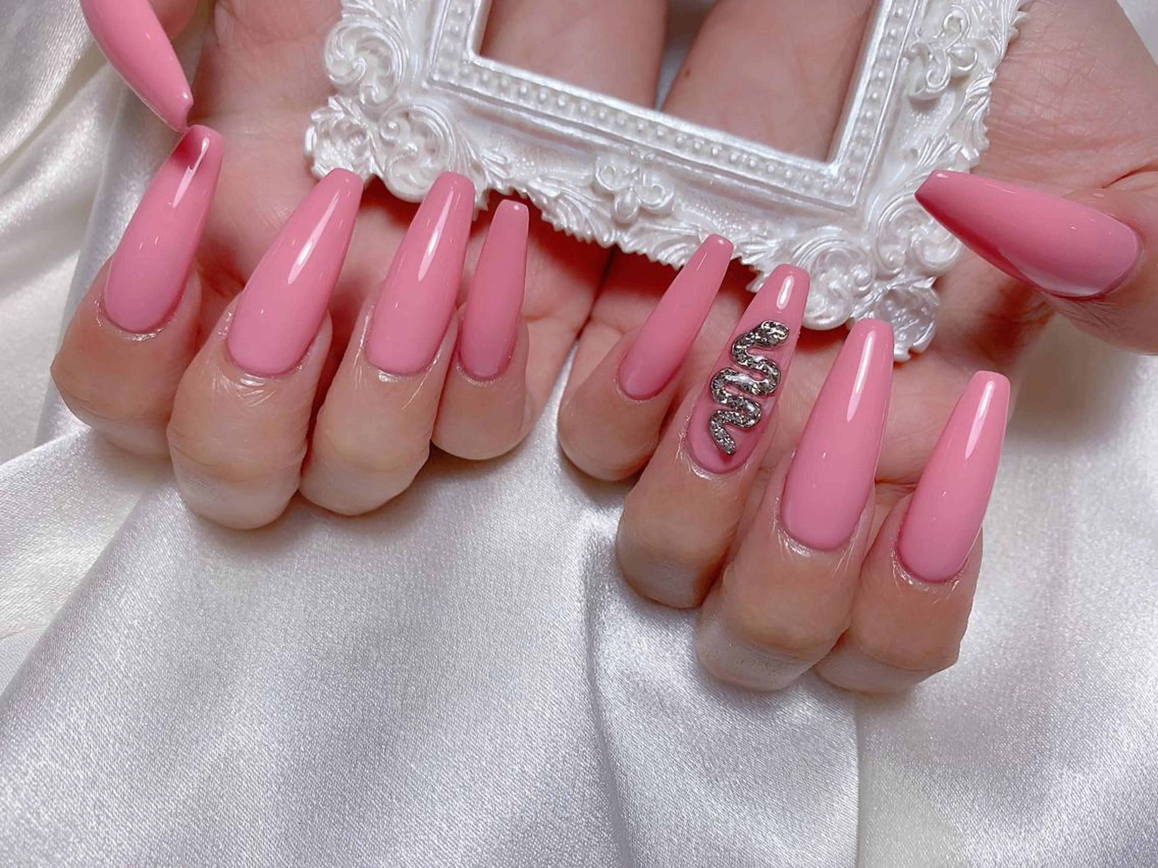 ネイル ハンドネイル ネイルサロン ルミア Lumia 店長のネイルデザイン