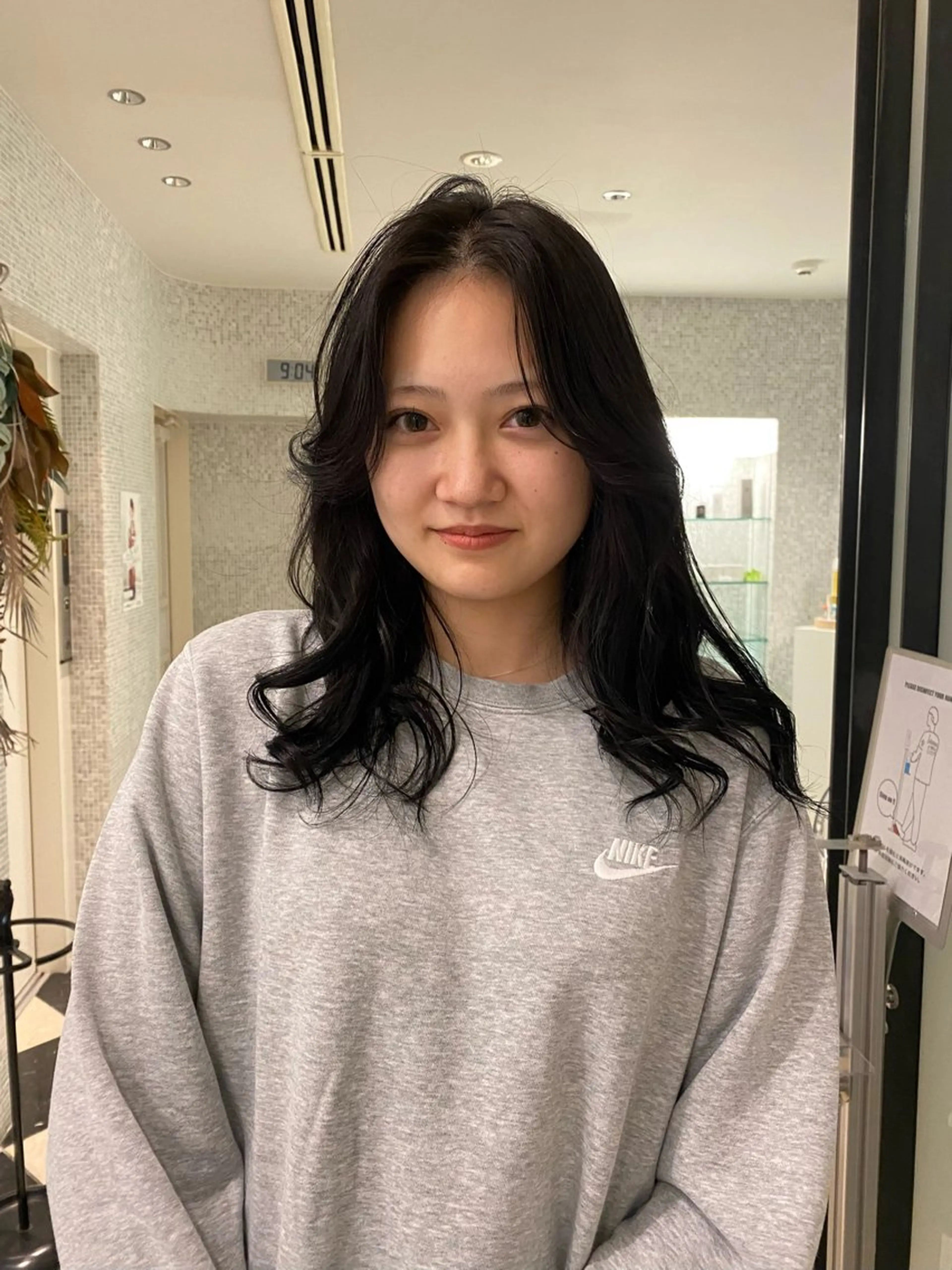 セミロング 高山沙来/ストレート パーマ特化/縮毛矯正のヘアスタイル