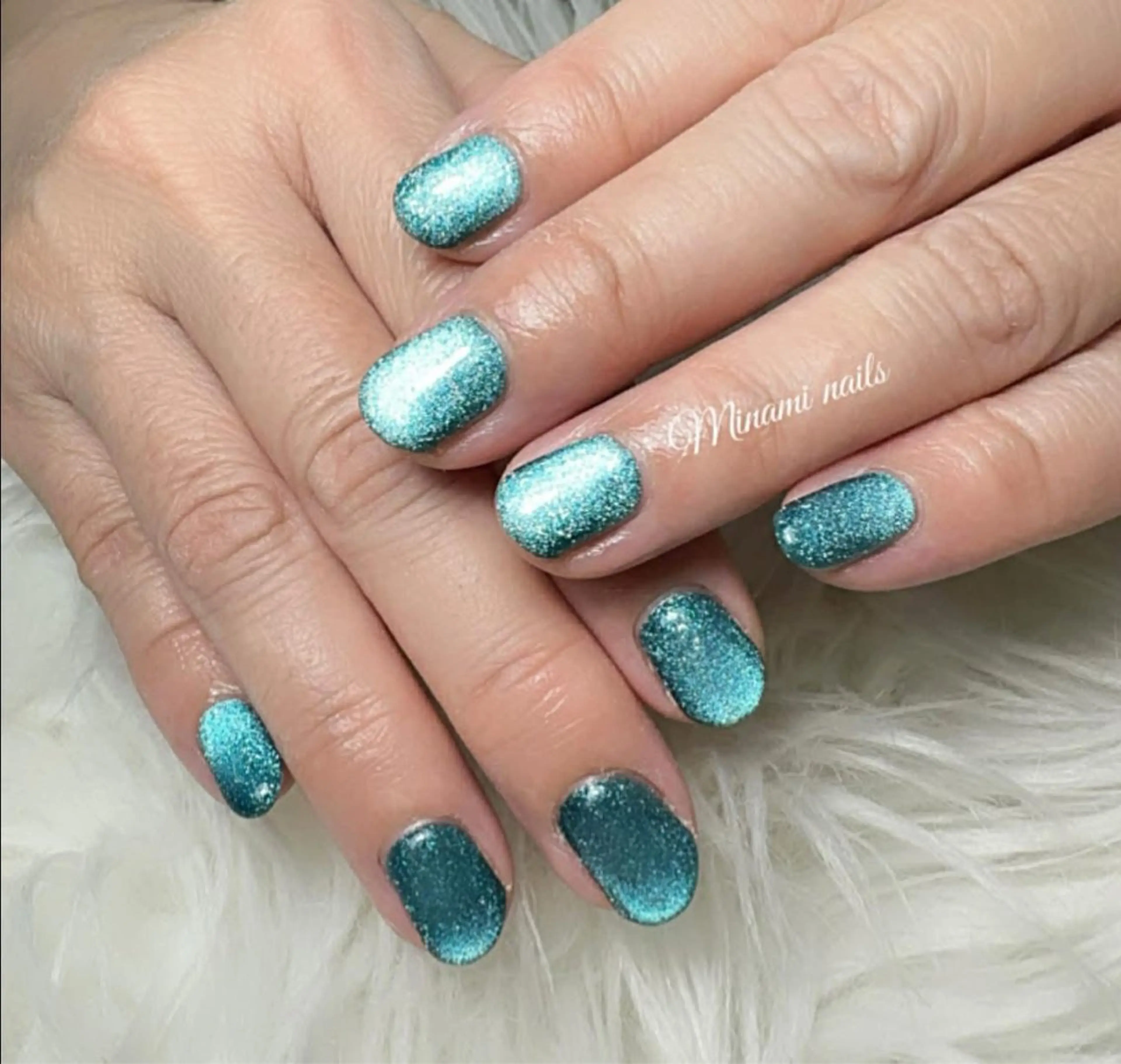 ネイル アートネイル オーロラネイル ガーリー キラキラネイル 韓国ネイル ハンドネイル Minami Nailsのネイルデザイン