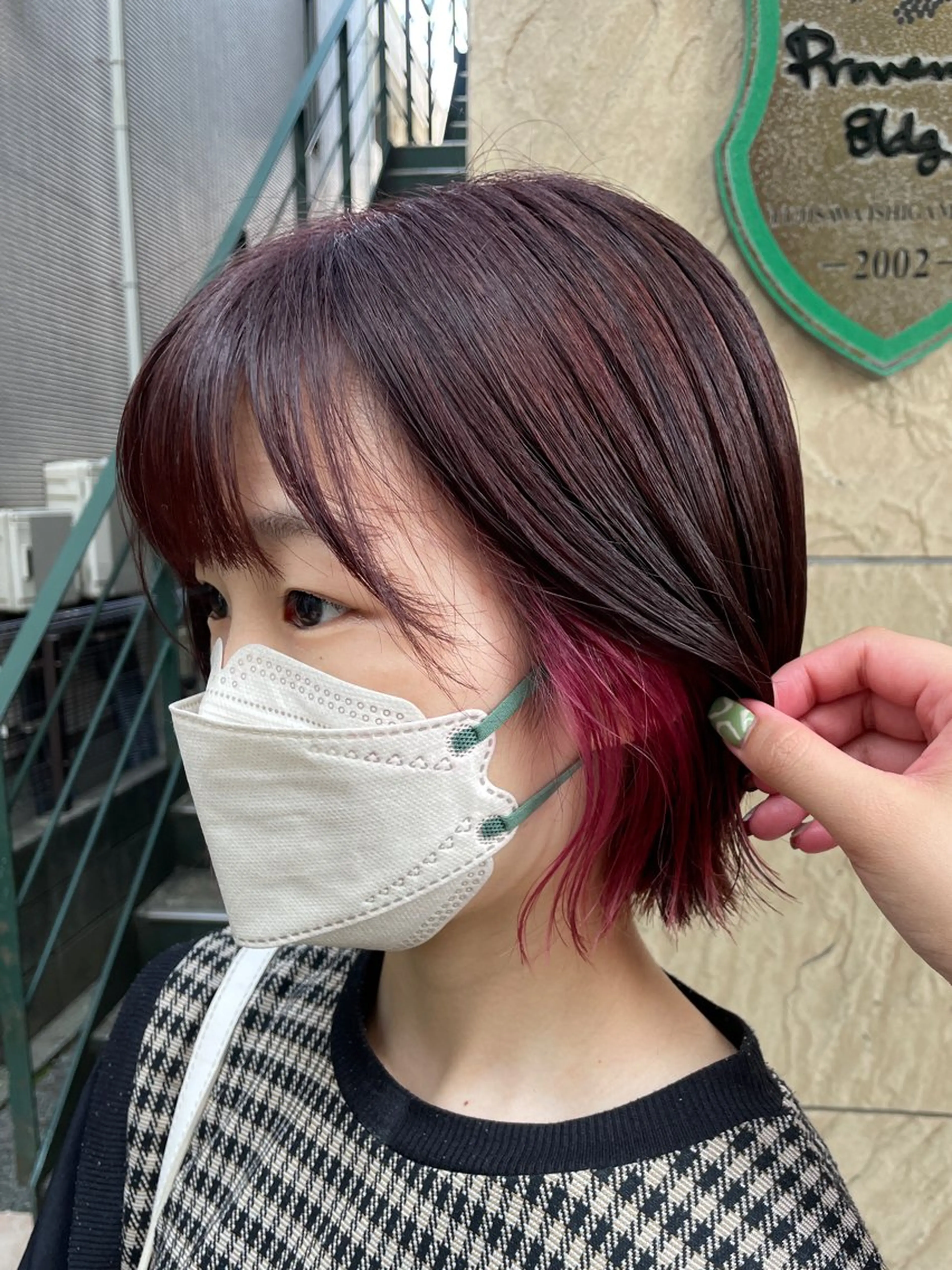 ミディアム カット 縮毛矯正 トリートメント レイヤー/透けカラー アレンジ/篠崎渚彩のヘアスタイル