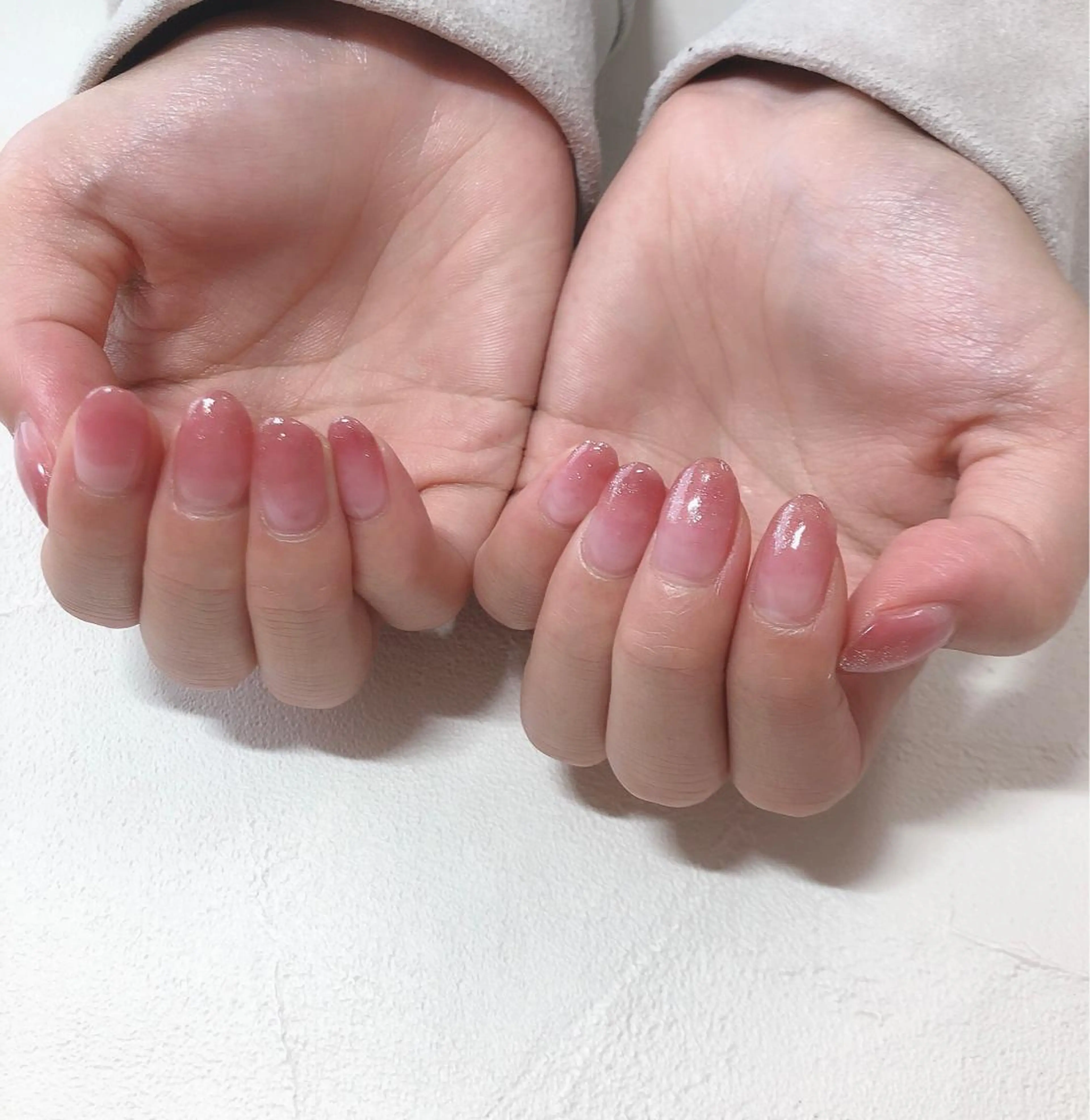 ネイル ゴールド グラデーション ラメ(グリッター) シンプルネイル nails 🎀meのネイルデザイン