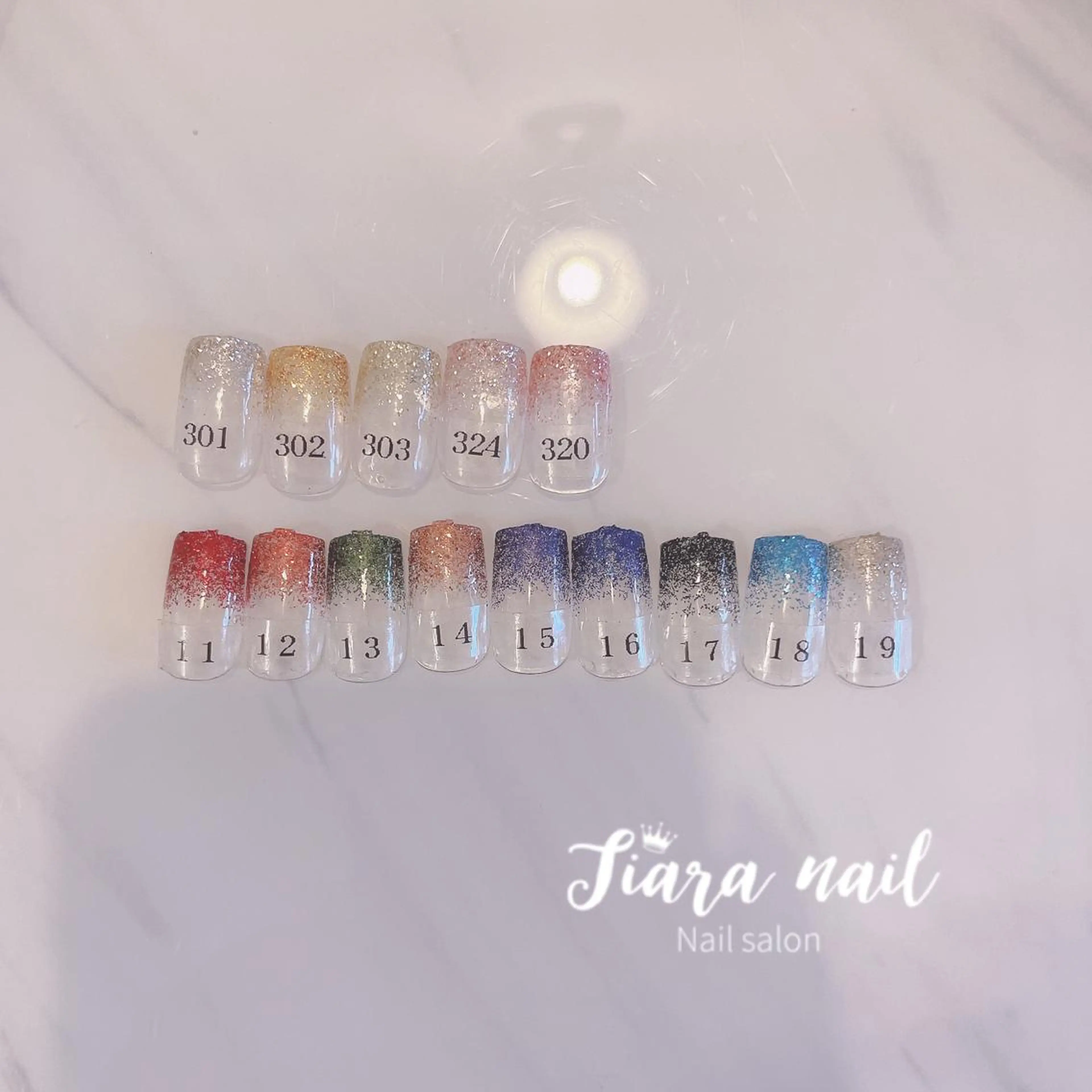 ネイル クリアネイル グラデーション ラメ(グリッター) ラメグラデーション 深爪矯正・美爪育成専門店　ティアラネイル所属・ティアラネイル 宇都宮深爪矯正のネイルデザイン