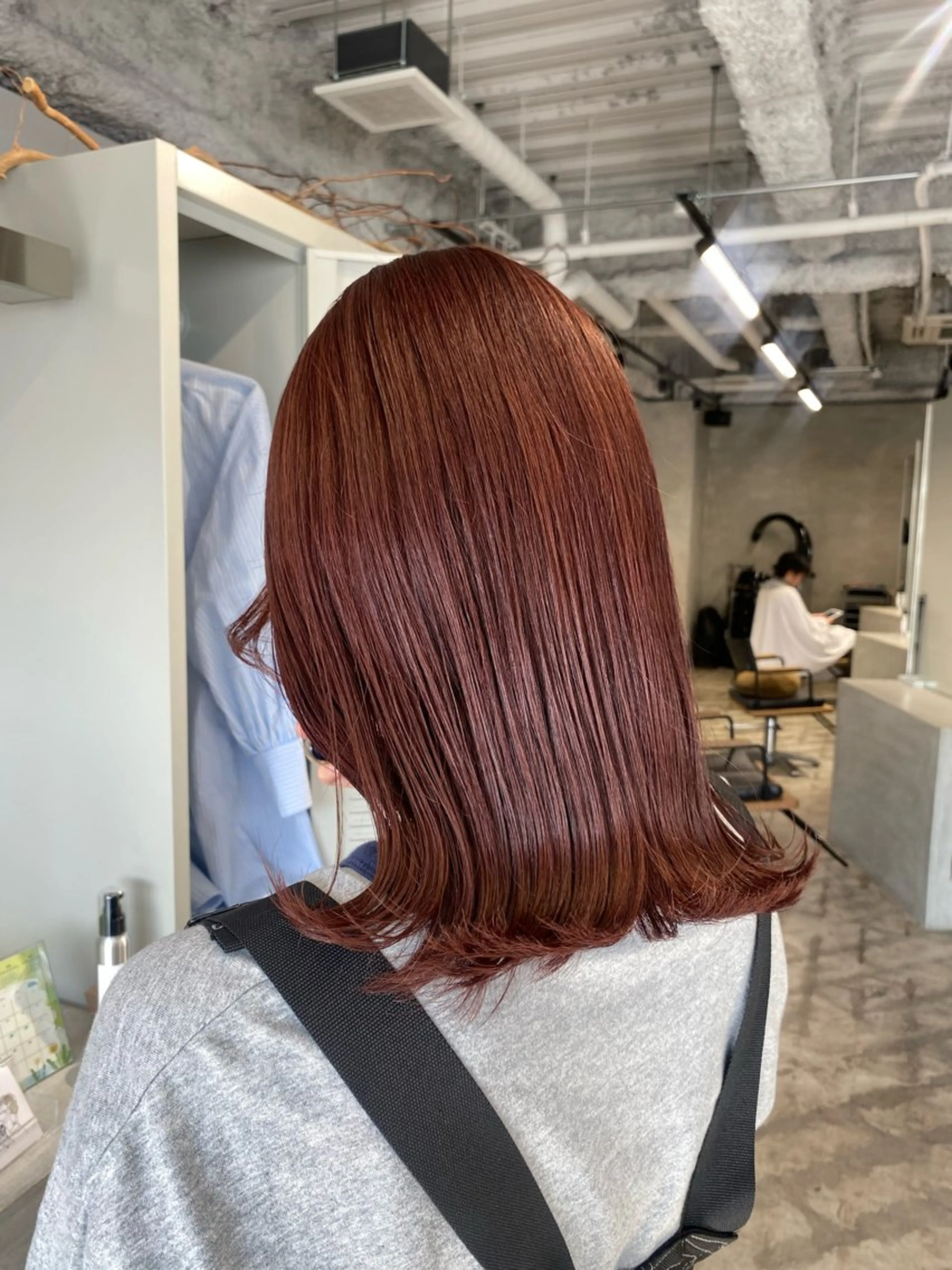 セミロング カラー 山本 彩美香のヘアスタイル