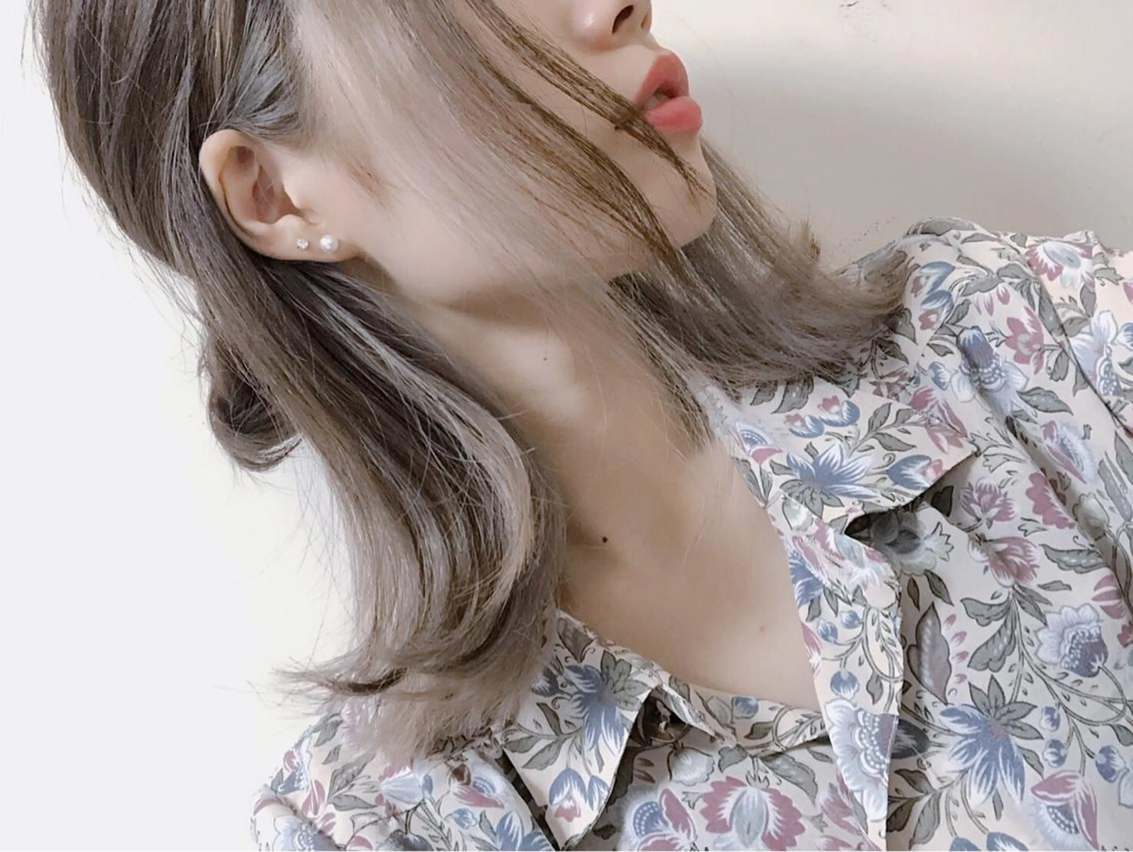 ミディアム カット ヘアカラー トリートメント 羽エクステ🩷 🤍まき🤍のマツエク・マツパデザイン