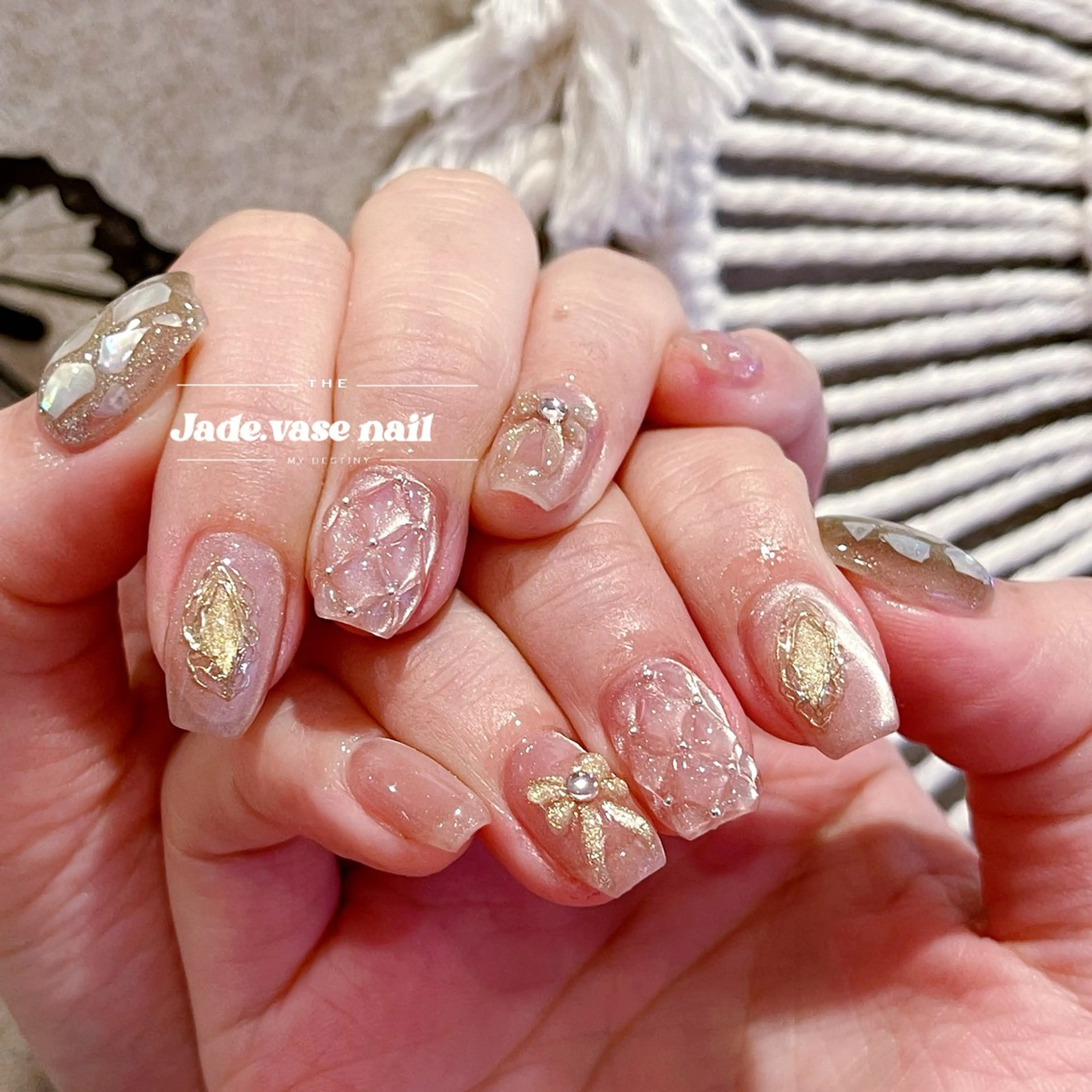ネイル ハンドネイル ハンドケア ✰Jade.vase 银座のネイルデザイン