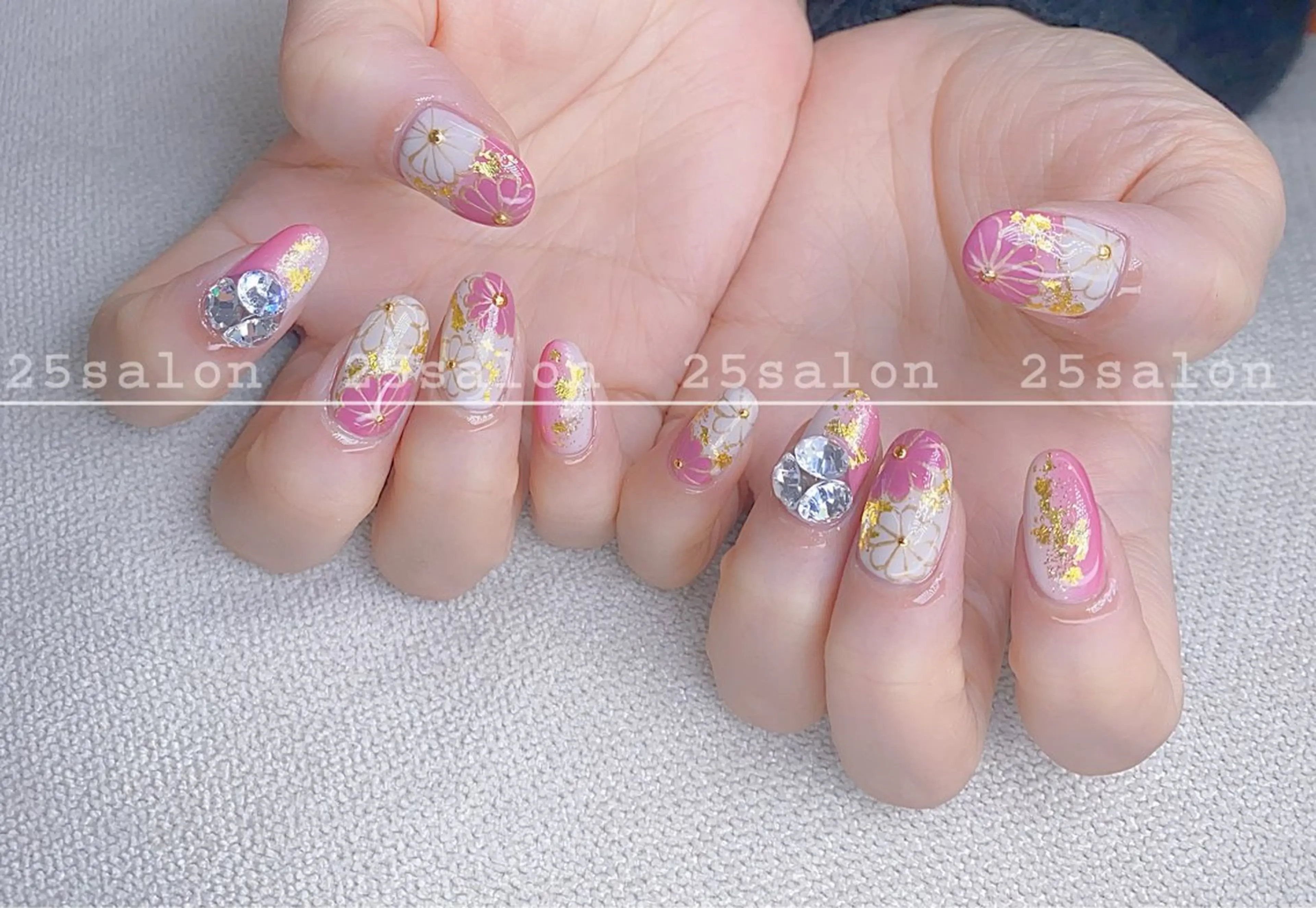 ネイル ジェルネイル 韓国ネイル ニュアンスネイル パラジェル ワンホンネイル 2 5のマツエク・マツパデザイン