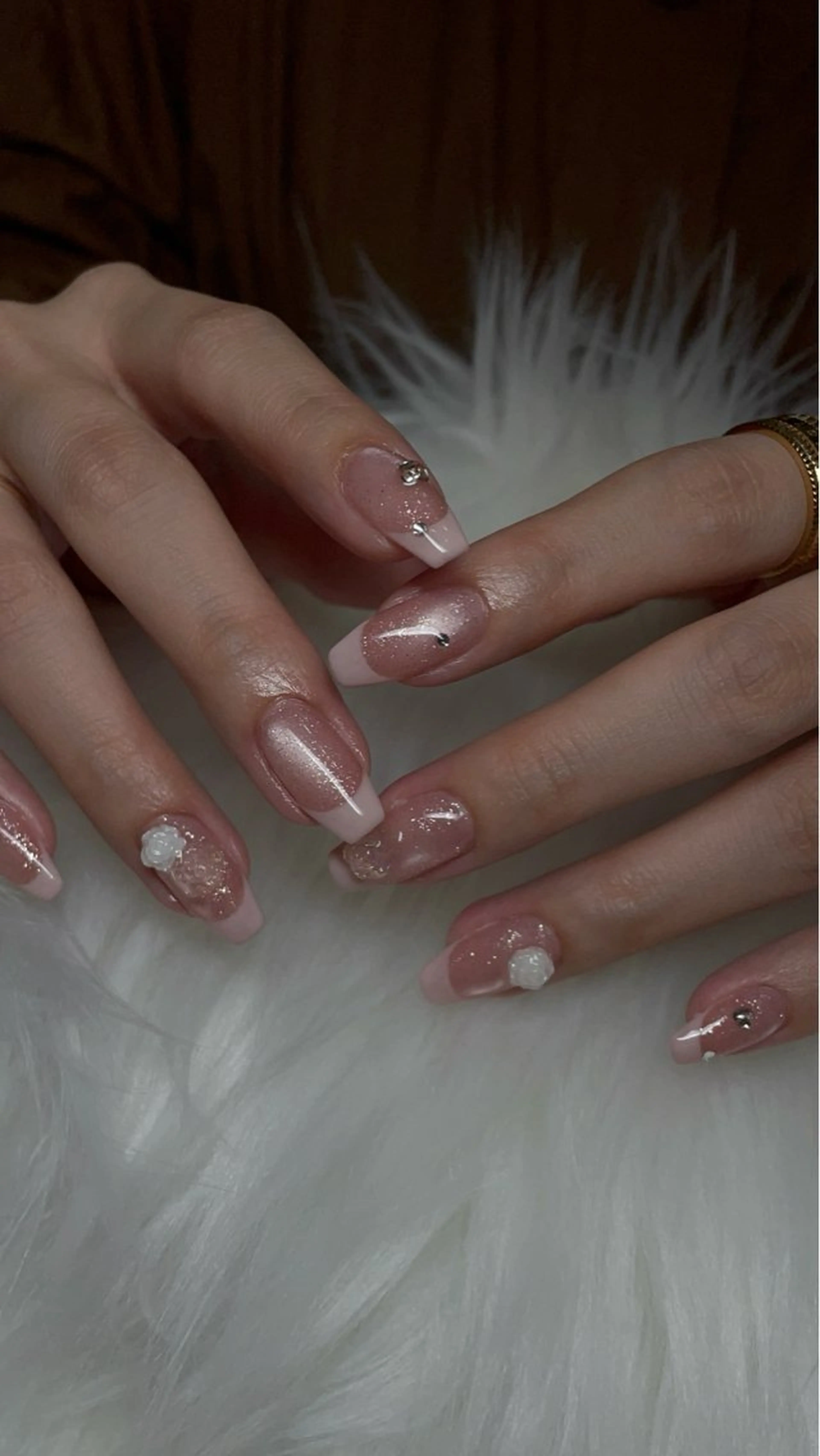 ネイル ハンドネイル フットネイル with hues所属・with hues AYAのネイルデザイン