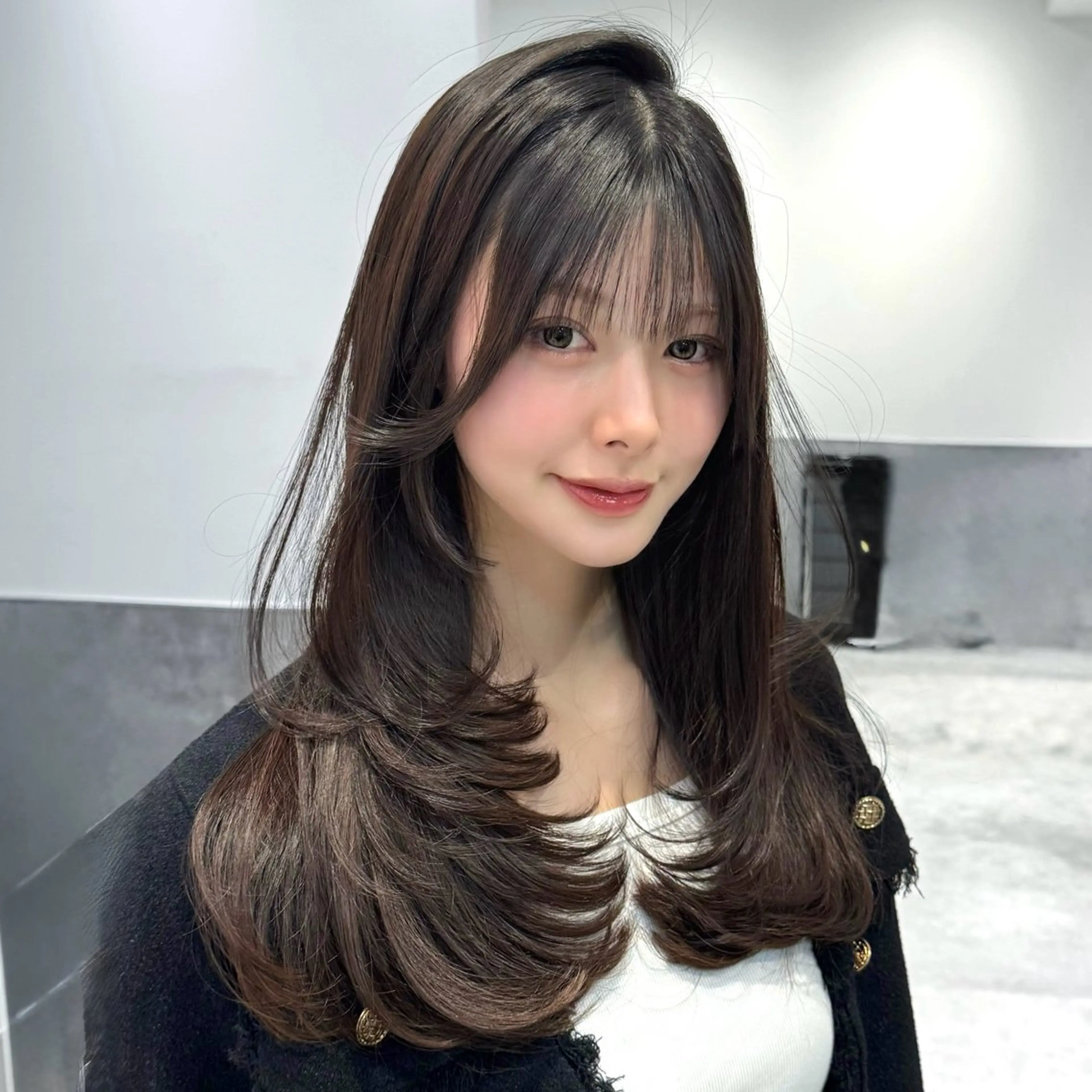 【U-24】韓国風レイヤーカット🥣+透明感ダブルケアカラー🥣+トリートメント🥣の写真